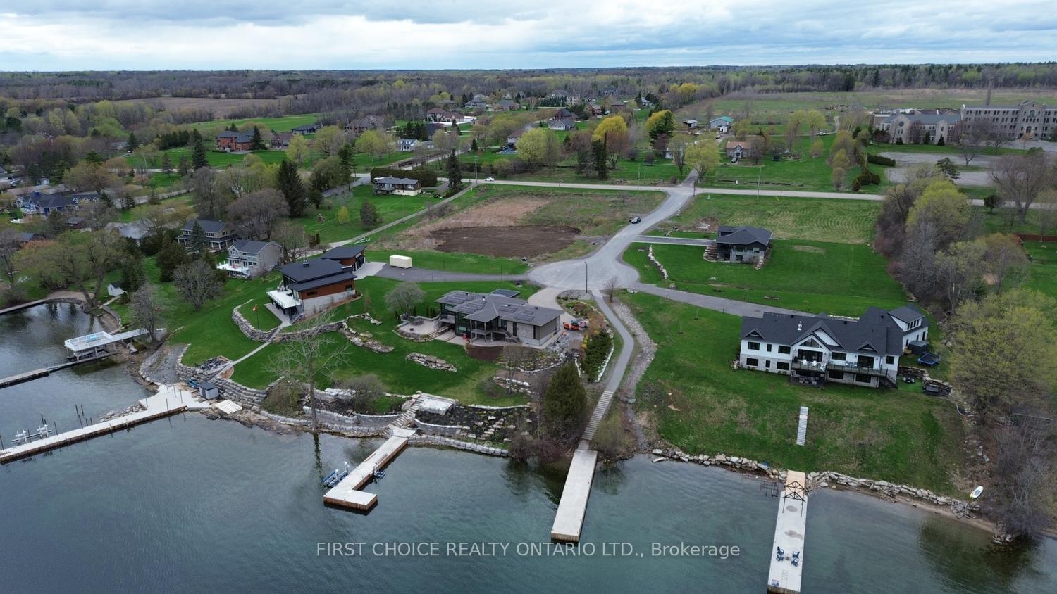 Photo 9 of 4 Shoreside Way S, Augusta, Augusta Twp — HOMEH