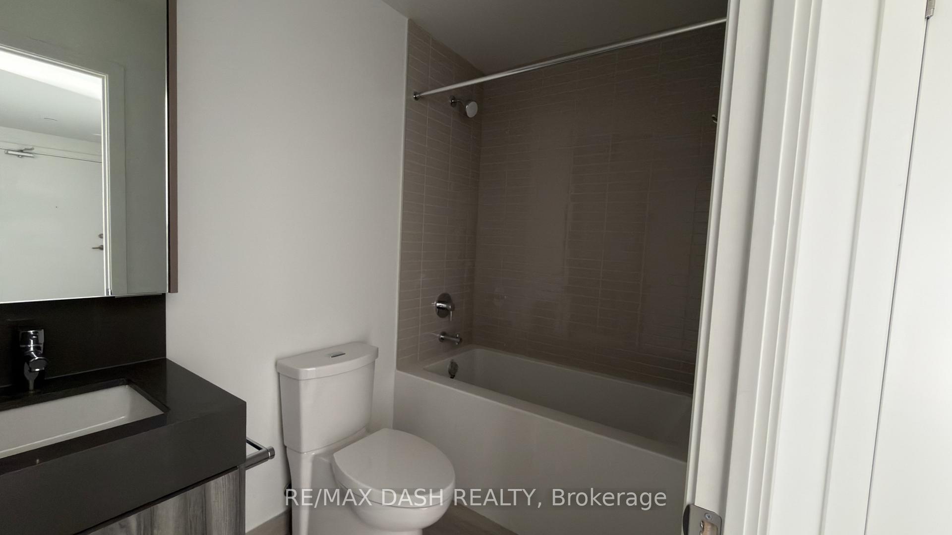 Photo 9 of Unit 2316, 6 Flavelle Trail, Vaughan, Steeles West Industrial — HOMEH