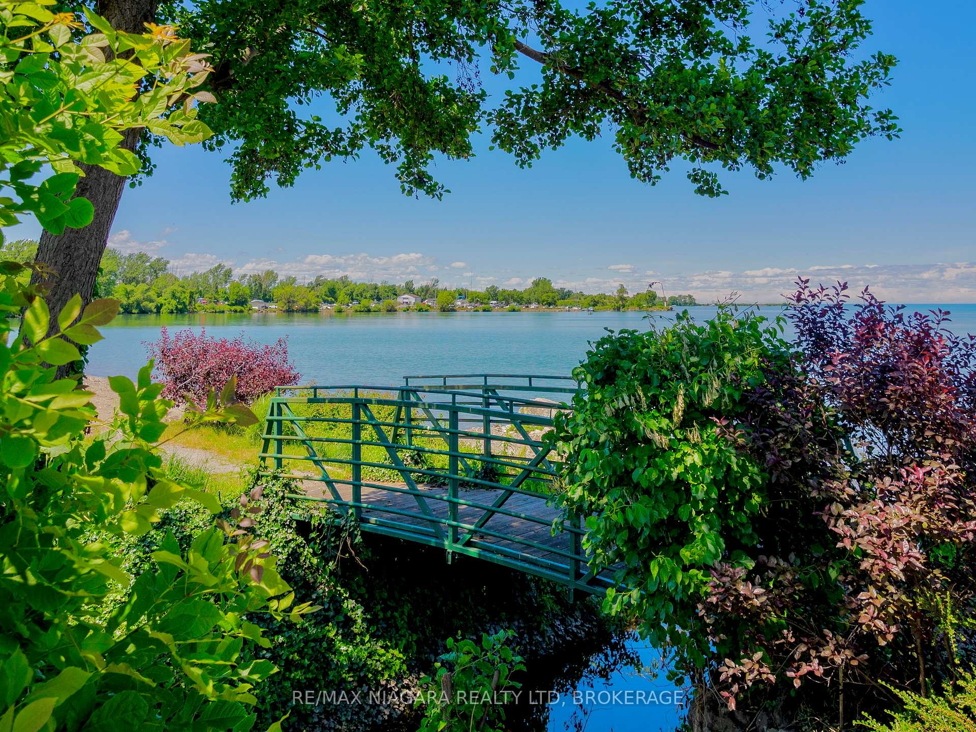 Photo 15 of Unit 23, 5 Lakeside Drive W, St. Catharines, Port Weller — HOMEH