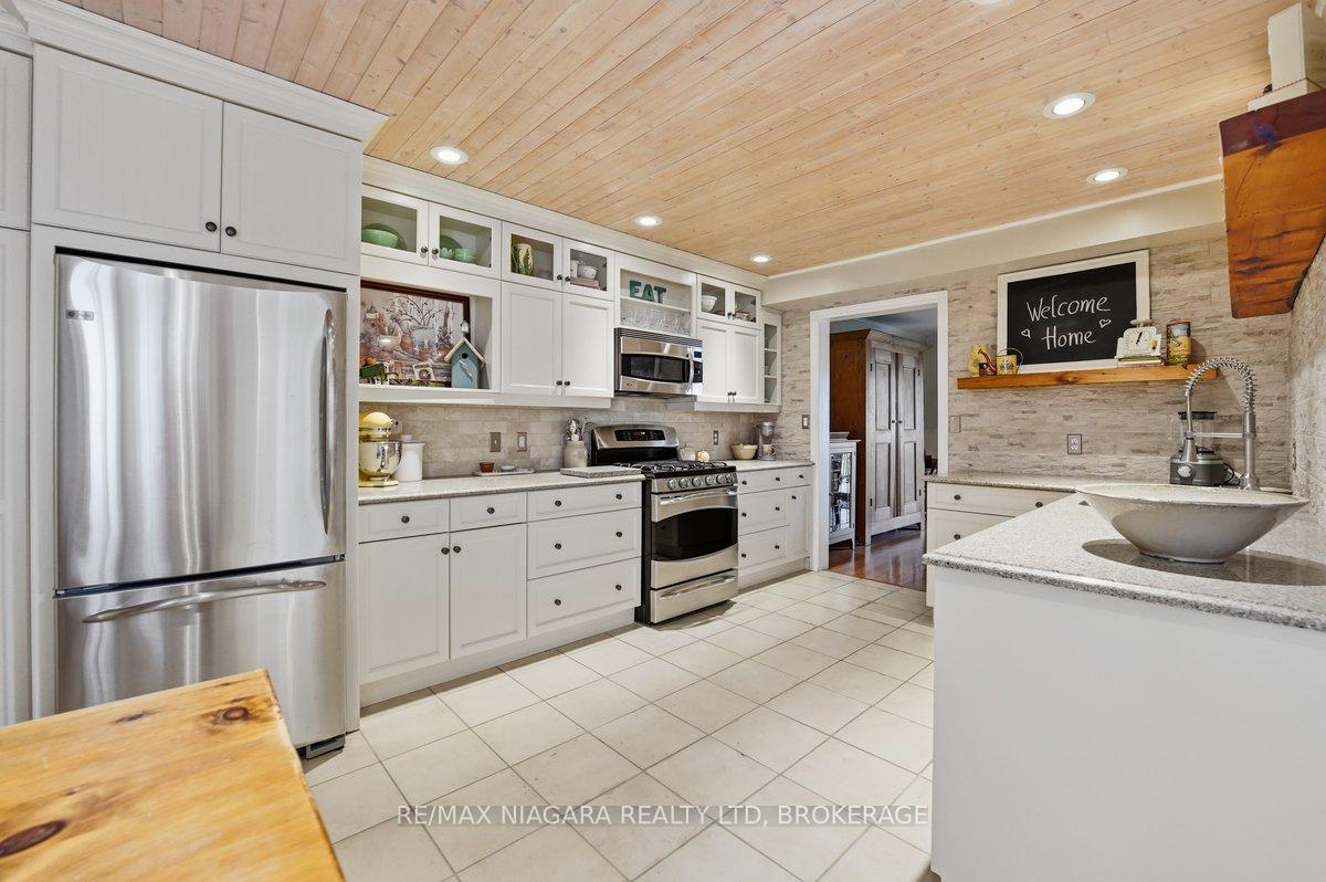 Photo 24 of Unit 23, 5 Lakeside Drive W, St. Catharines, Port Weller — HOMEH