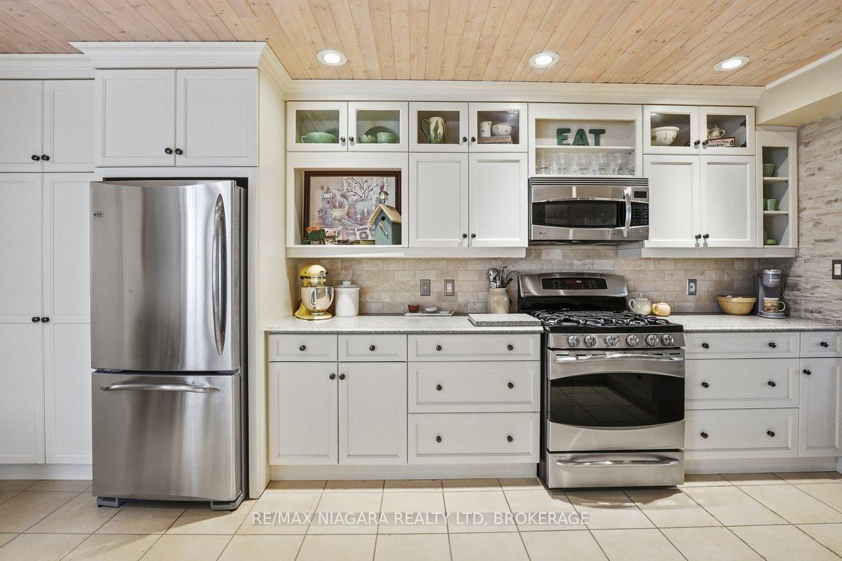 Photo 26 of Unit 23, 5 Lakeside Drive W, St. Catharines, Port Weller — HOMEH