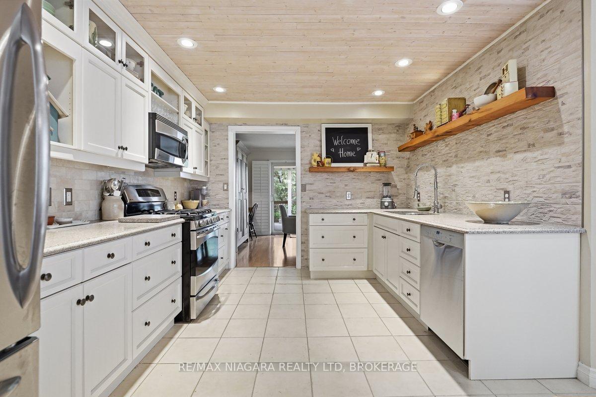 Photo 27 of Unit 23, 5 Lakeside Drive W, St. Catharines, Port Weller — HOMEH