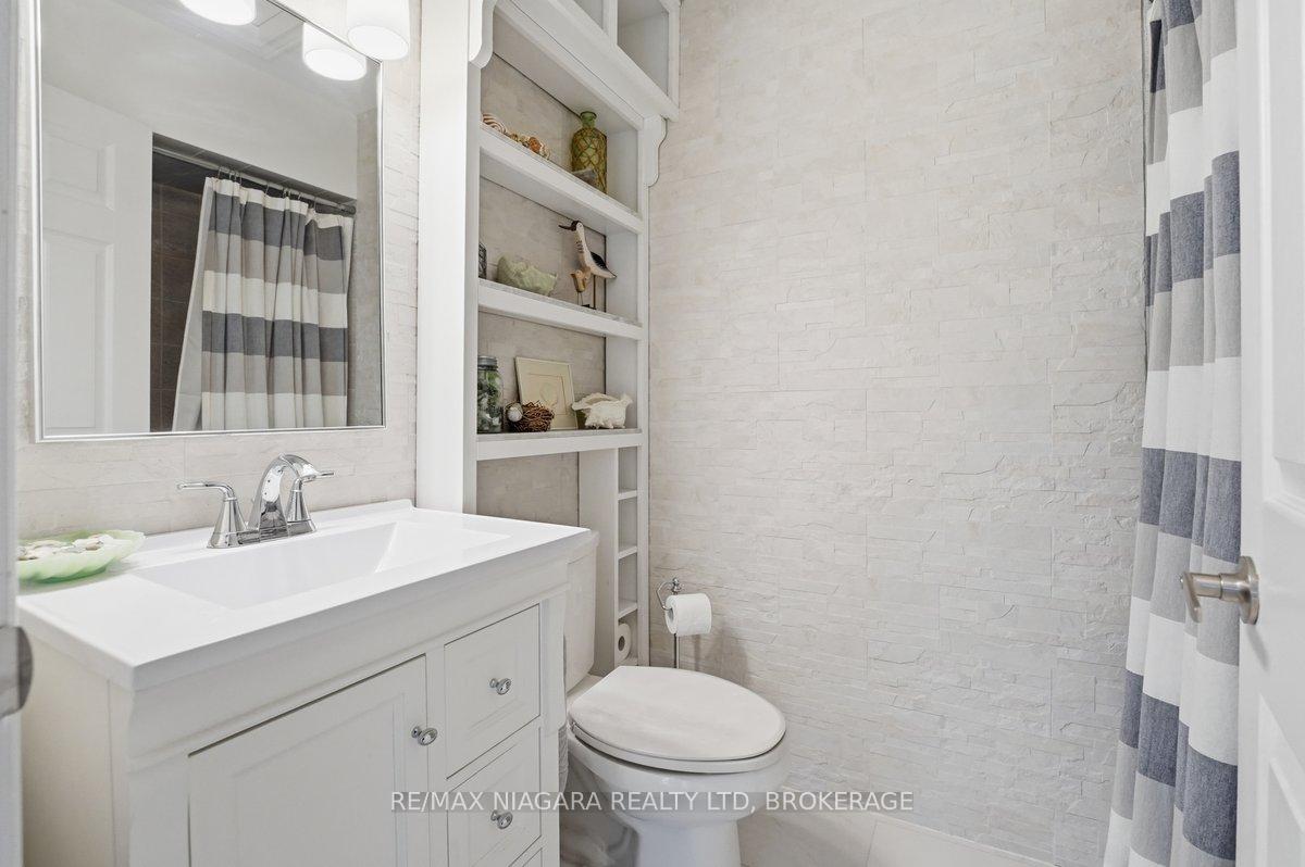 Photo 33 of Unit 23, 5 Lakeside Drive W, St. Catharines, Port Weller — HOMEH