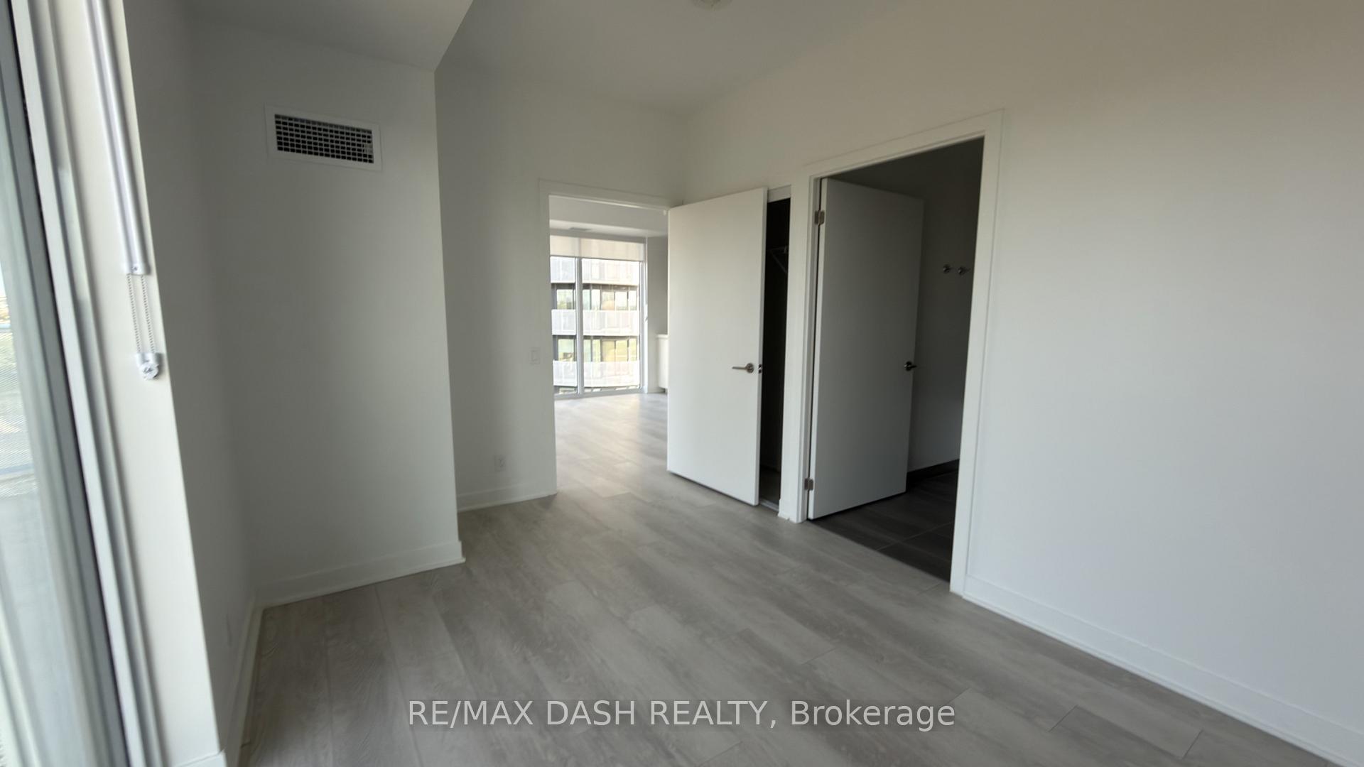 Photo 16 of Unit 802, 10 Flavelle Trail, Vaughan, Steeles West Industrial — HOMEH