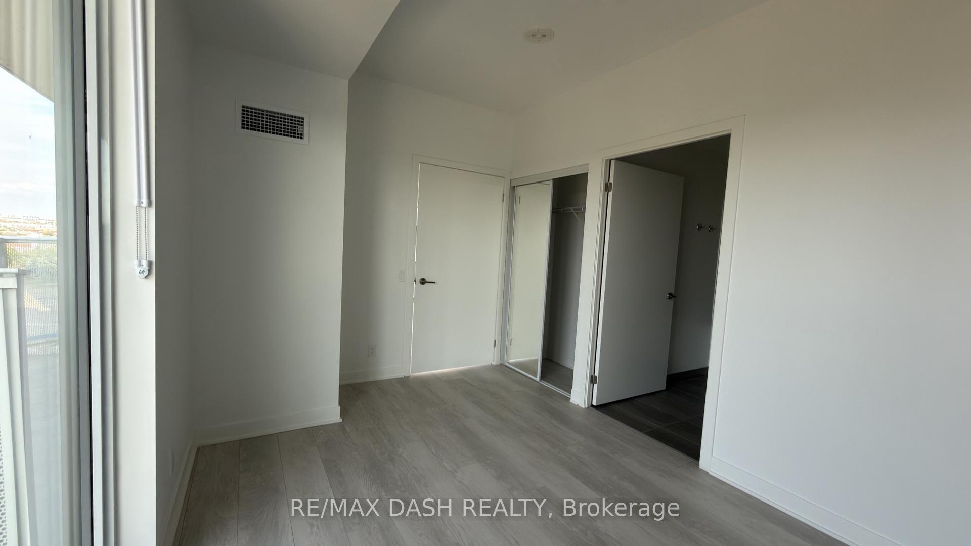 Photo 18 of Unit 802, 10 Flavelle Trail, Vaughan, Steeles West Industrial — HOMEH