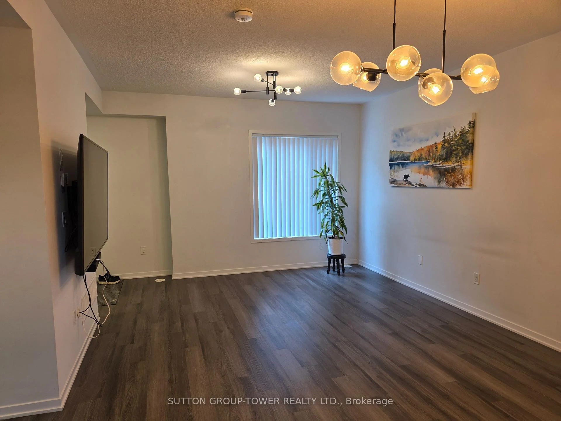 Photo 6 of Unit 157, 225 Birmingham Street, Etobicoke, New Toronto — HOMEH