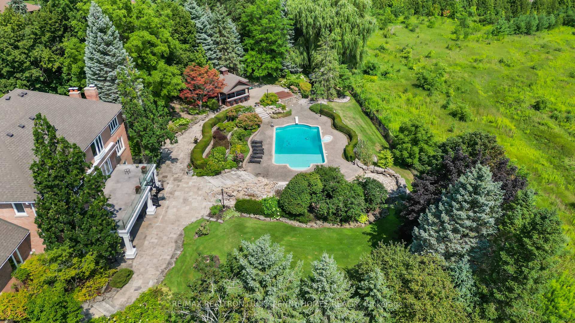 Photo 4 of 27 Glenridge Drive, Markham, Devil's Elbow — HOMEH