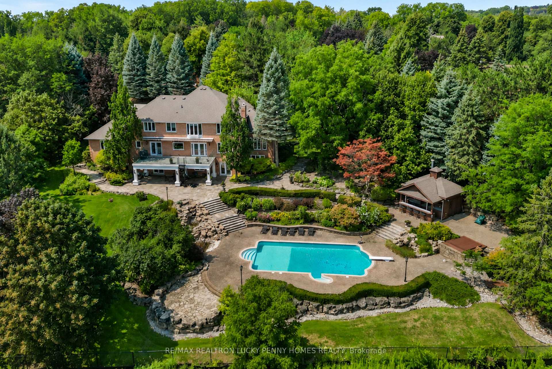 Photo 5 of 27 Glenridge Drive, Markham, Devil's Elbow — HOMEH