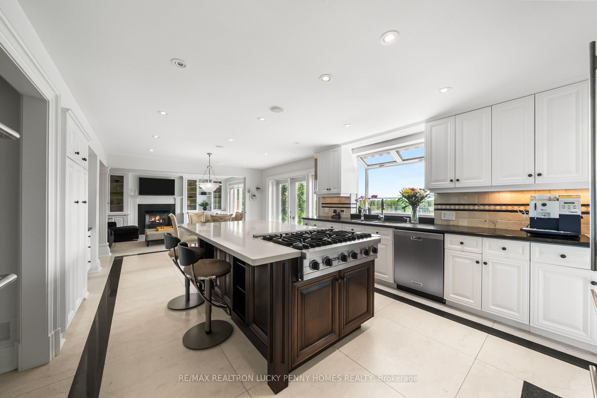 Photo 13 of 27 Glenridge Drive, Markham, Devil's Elbow — HOMEH