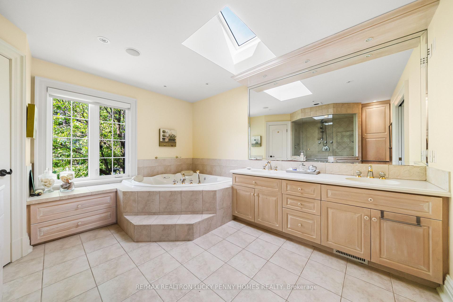 Photo 32 of 27 Glenridge Drive, Markham, Devil's Elbow — HOMEH