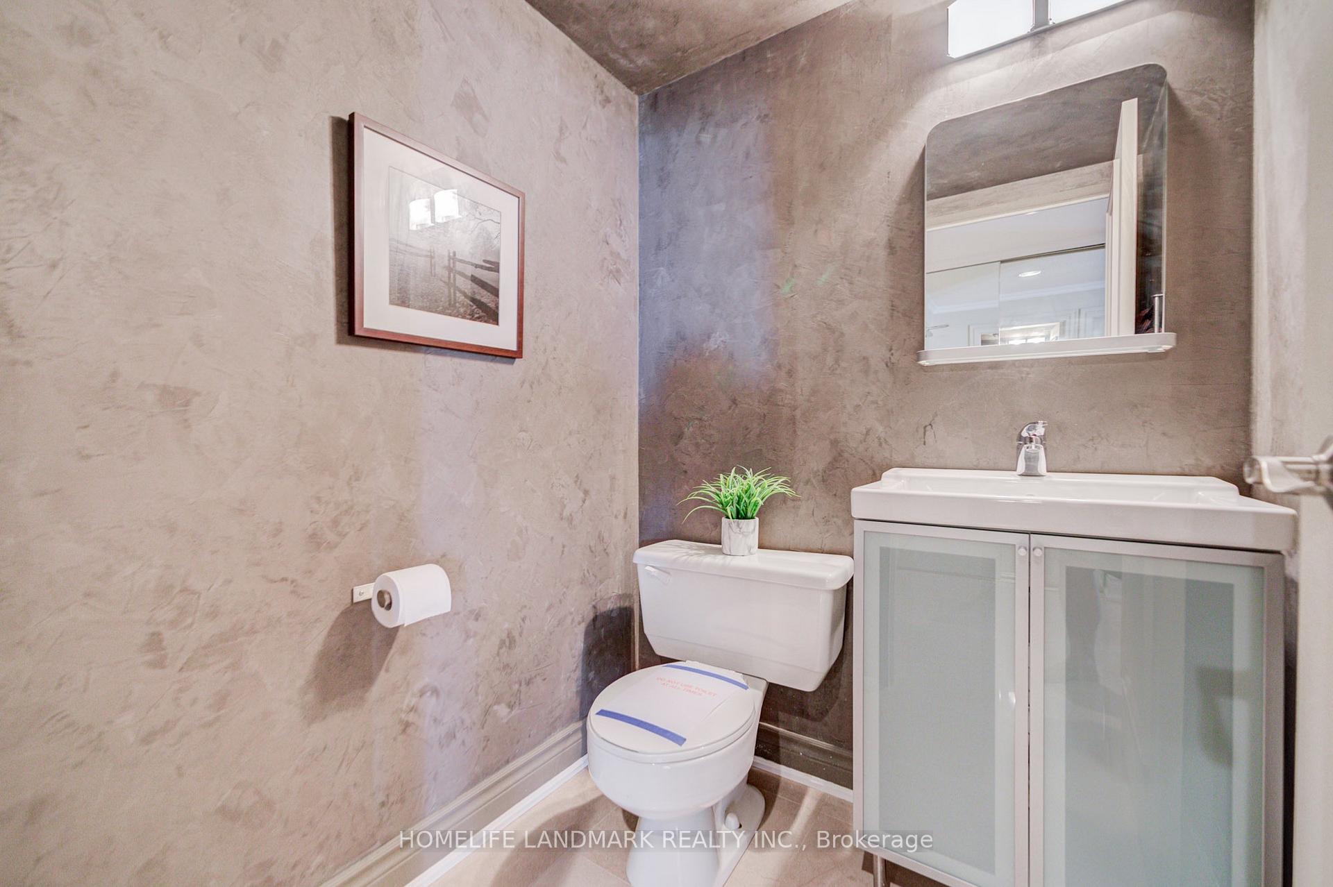 Photo 7 of Unit PH 05, 10 Kenneth Avenue, North York, Willowdale East — HOMEH