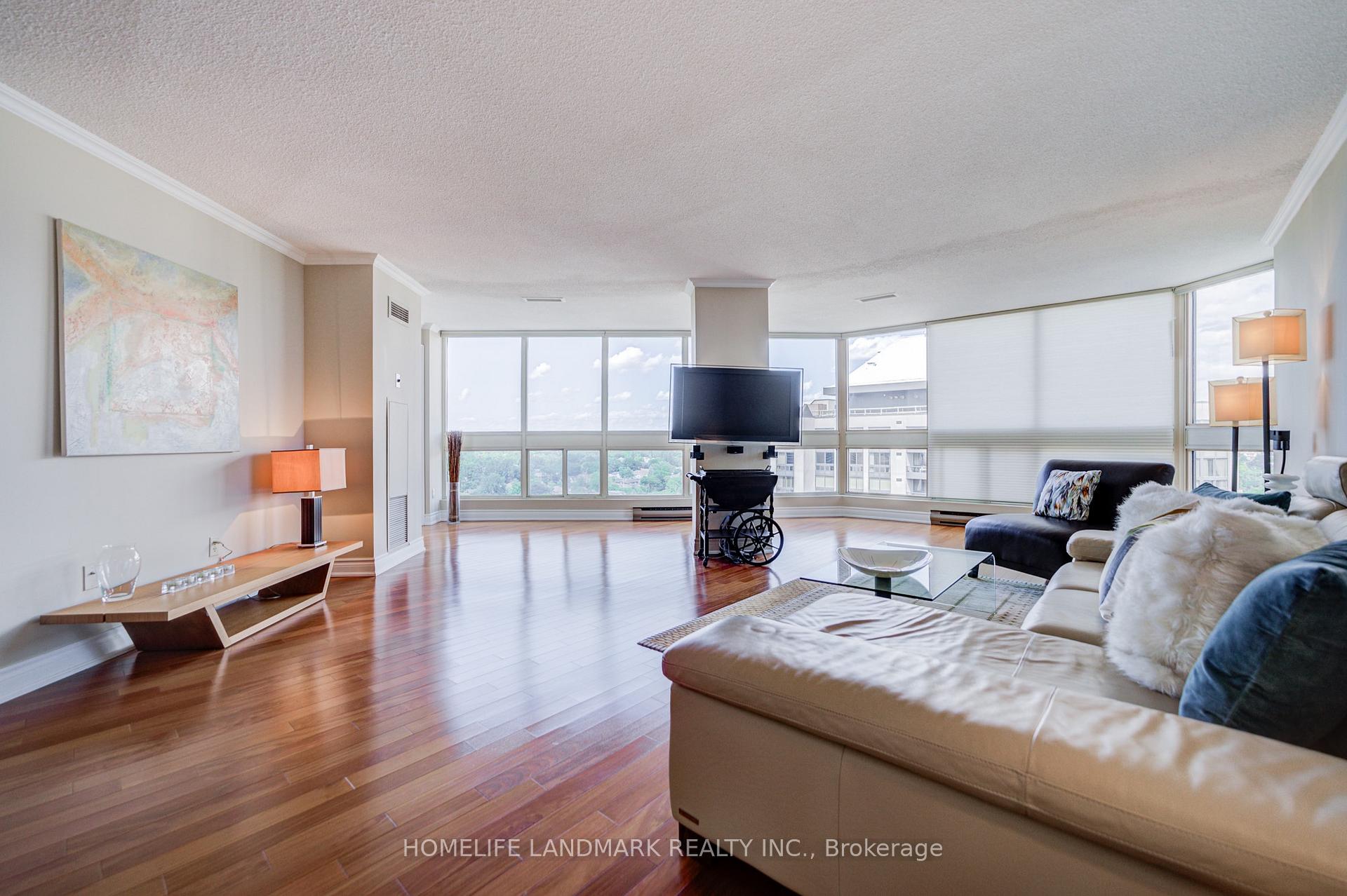Photo 8 of Unit PH 05, 10 Kenneth Avenue, North York, Willowdale East — HOMEH