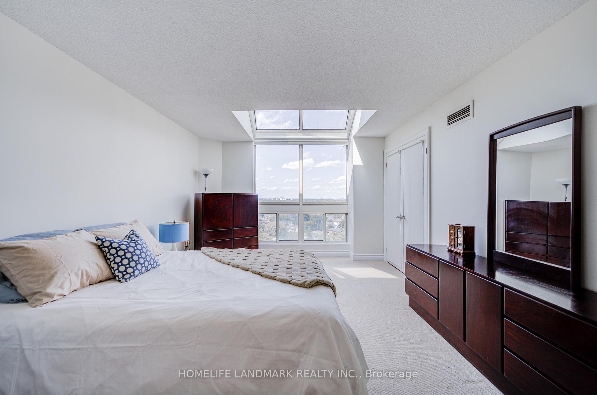 Photo 23 of Unit PH 05, 10 Kenneth Avenue, North York, Willowdale East — HOMEH