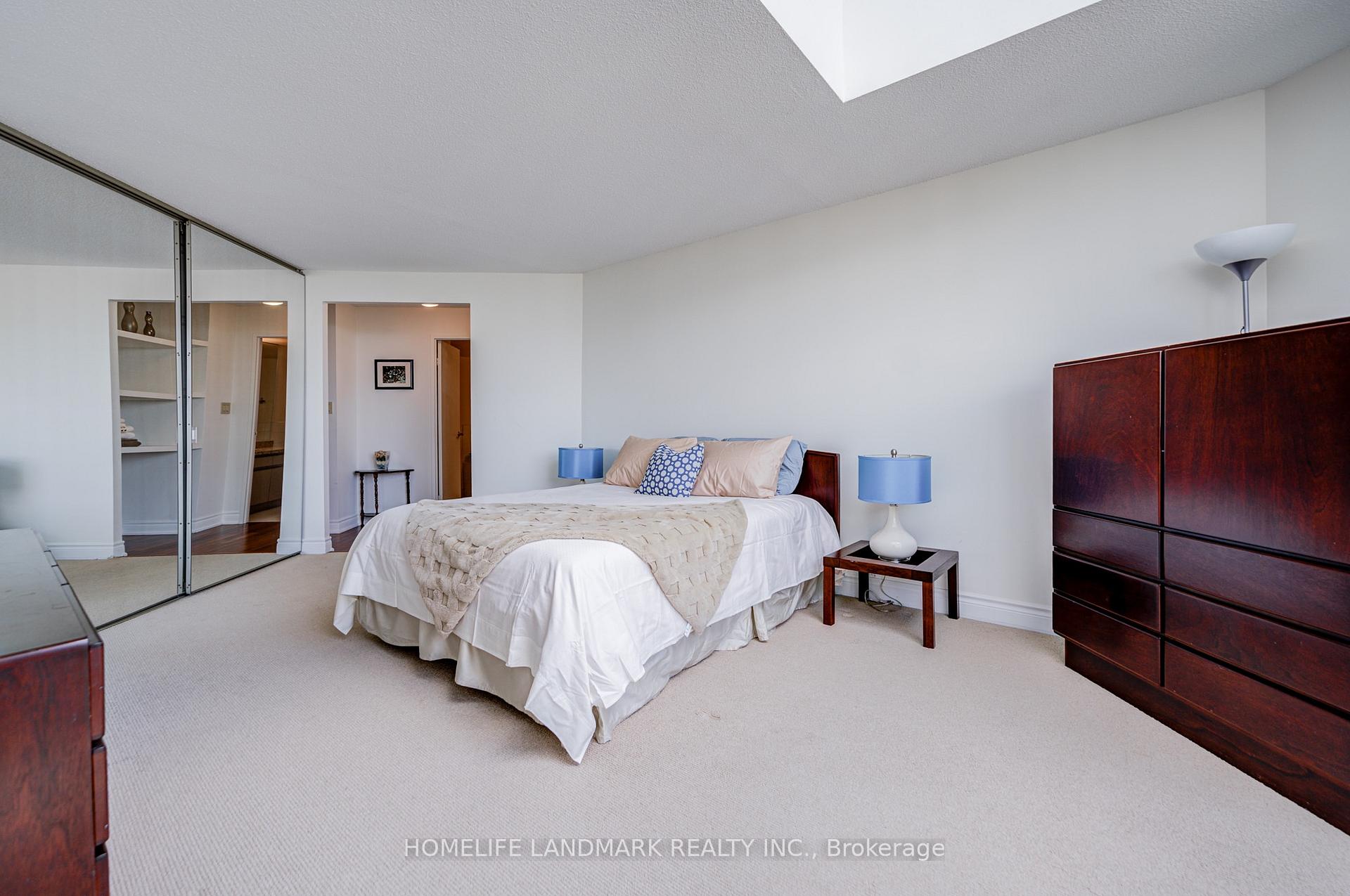 Photo 25 of Unit PH 05, 10 Kenneth Avenue, North York, Willowdale East — HOMEH