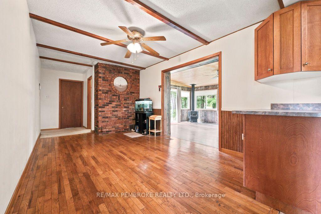Photo 22 of 20 Meadowbrook Drive, Laurentian Valley, Laurentian Valley — HOMEH