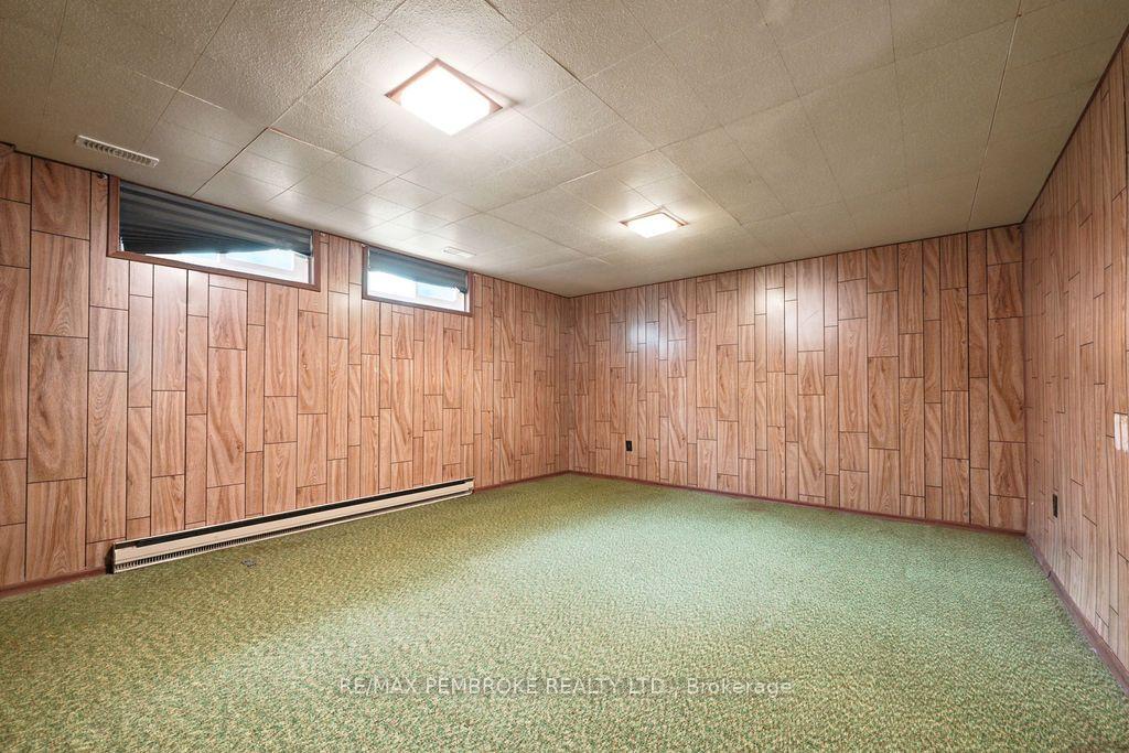 Photo 28 of 20 Meadowbrook Drive, Laurentian Valley, Laurentian Valley — HOMEH