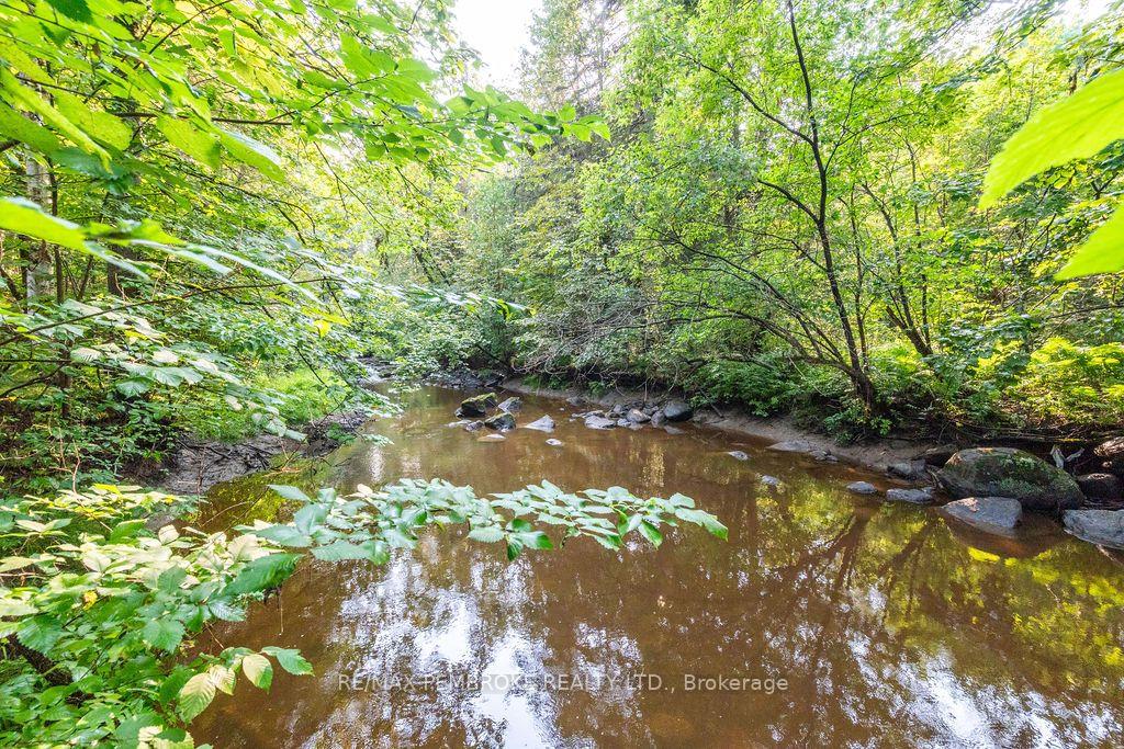 Photo 41 of 20 Meadowbrook Drive, Laurentian Valley, Laurentian Valley — HOMEH