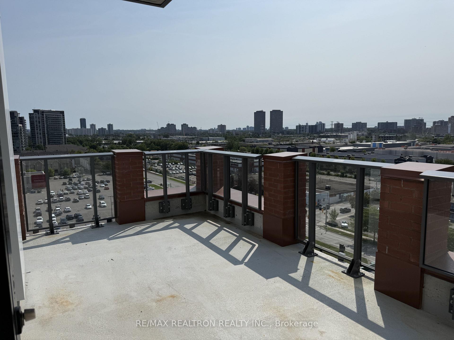 Photo 13 of Unit 910, 25 Frederick Todd Way, Toronto, Thorncliffe Park — HOMEH