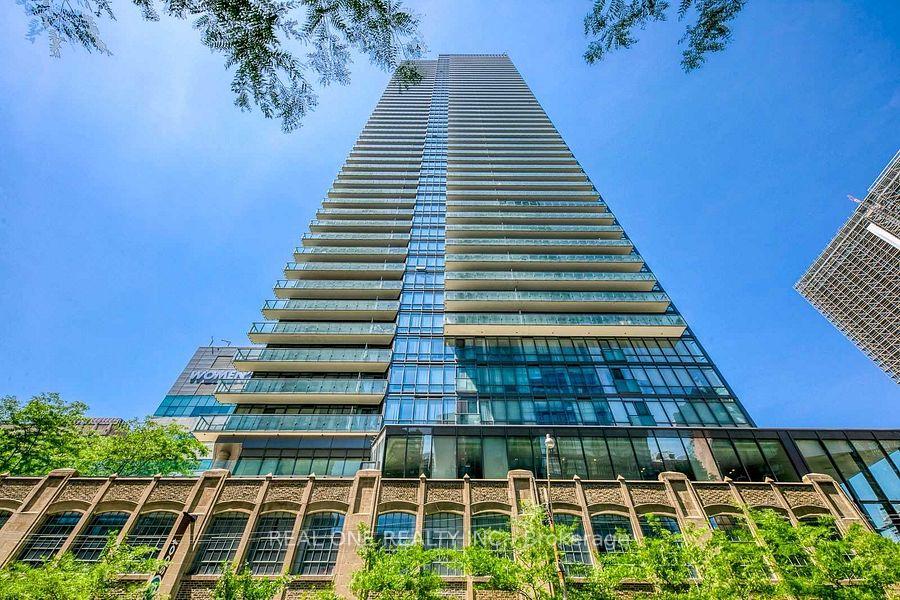 Photo 1 of Unit 3703, 832 Bay Street, Toronto, Bay Street Corridor — HOMEH