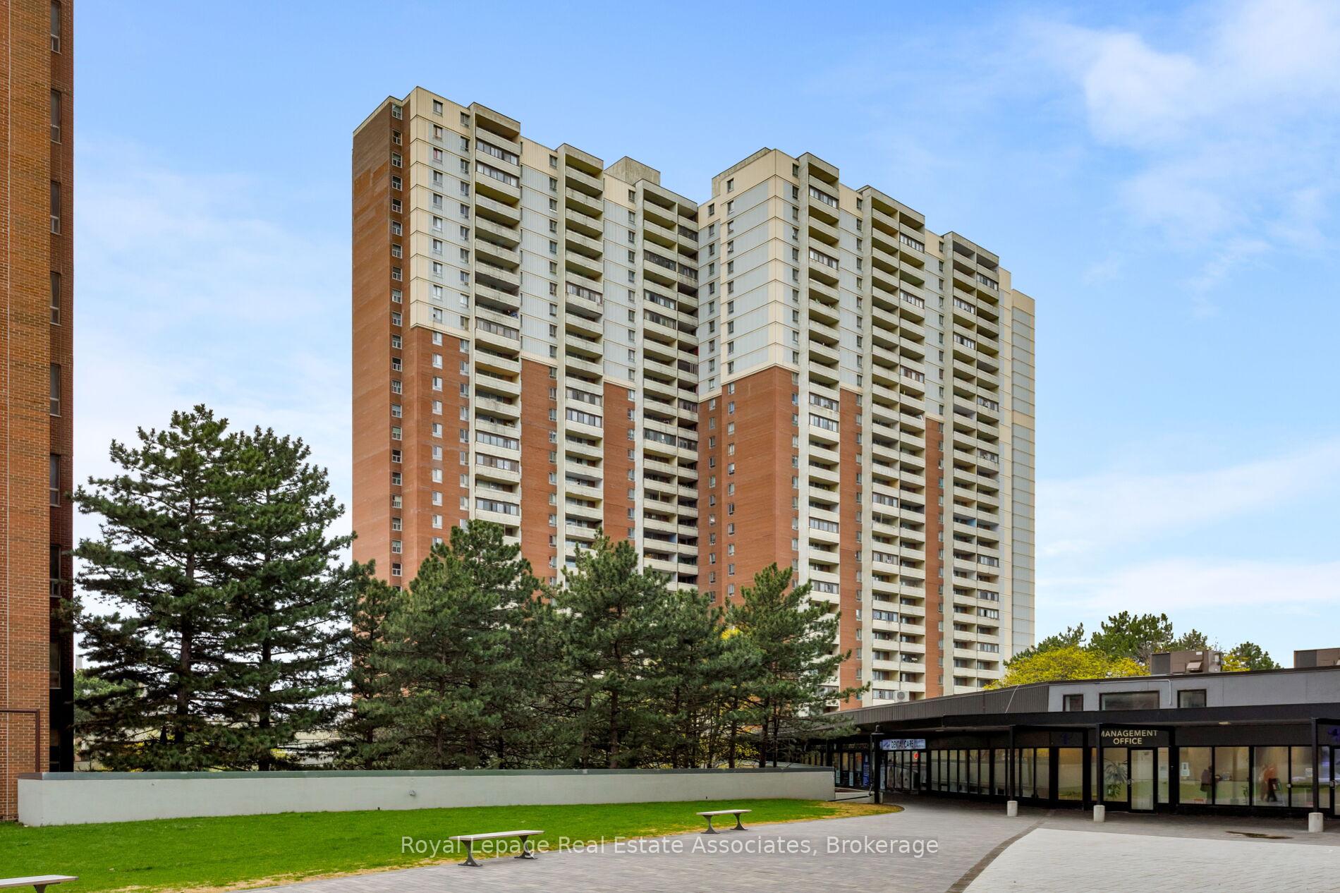 Photo 1 of Unit 1710, 5 Massey Square, Toronto, Crescent Town — HOMEH