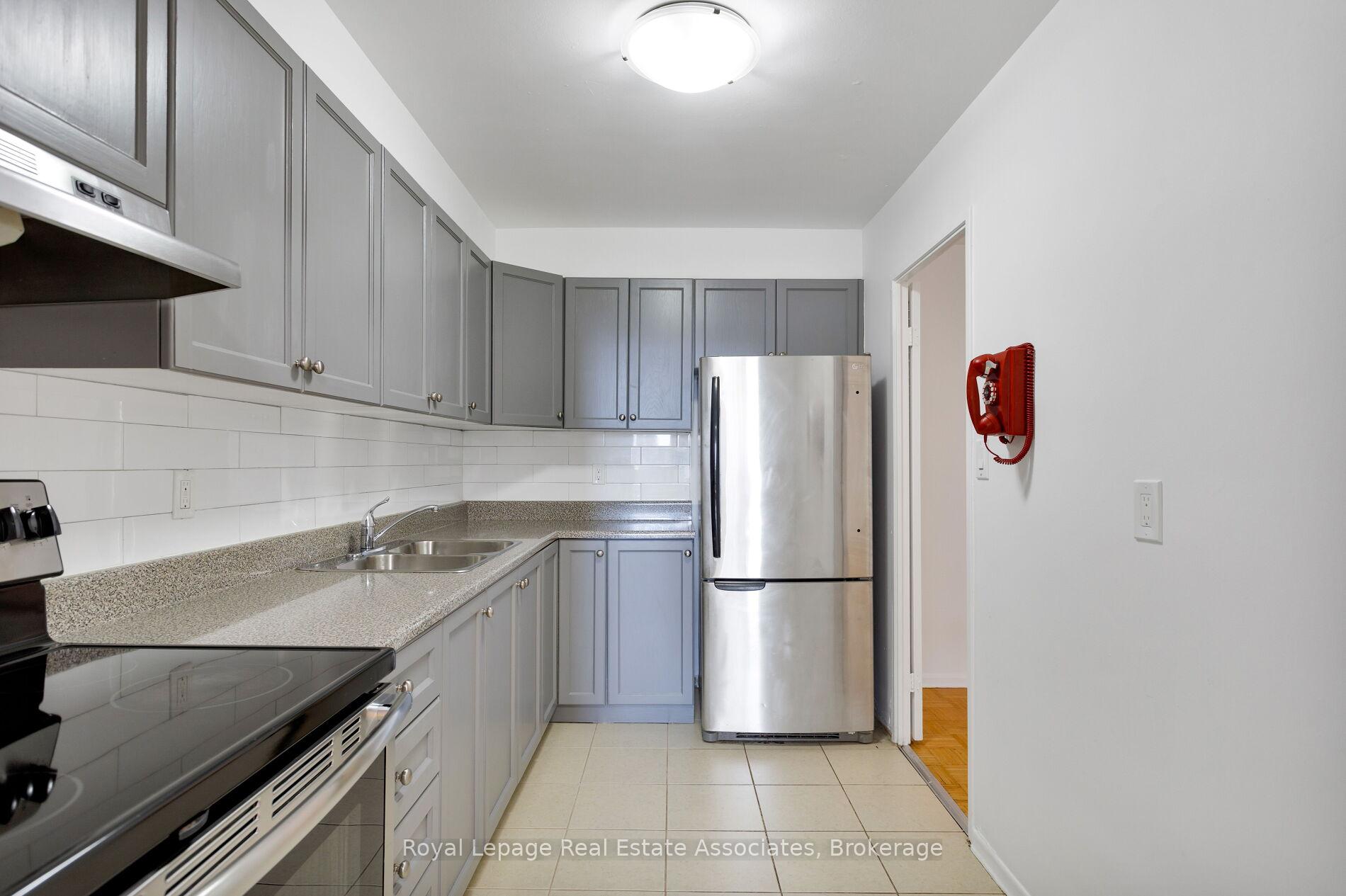 Photo 13 of Unit 1710, 5 Massey Square, Toronto, Crescent Town — HOMEH