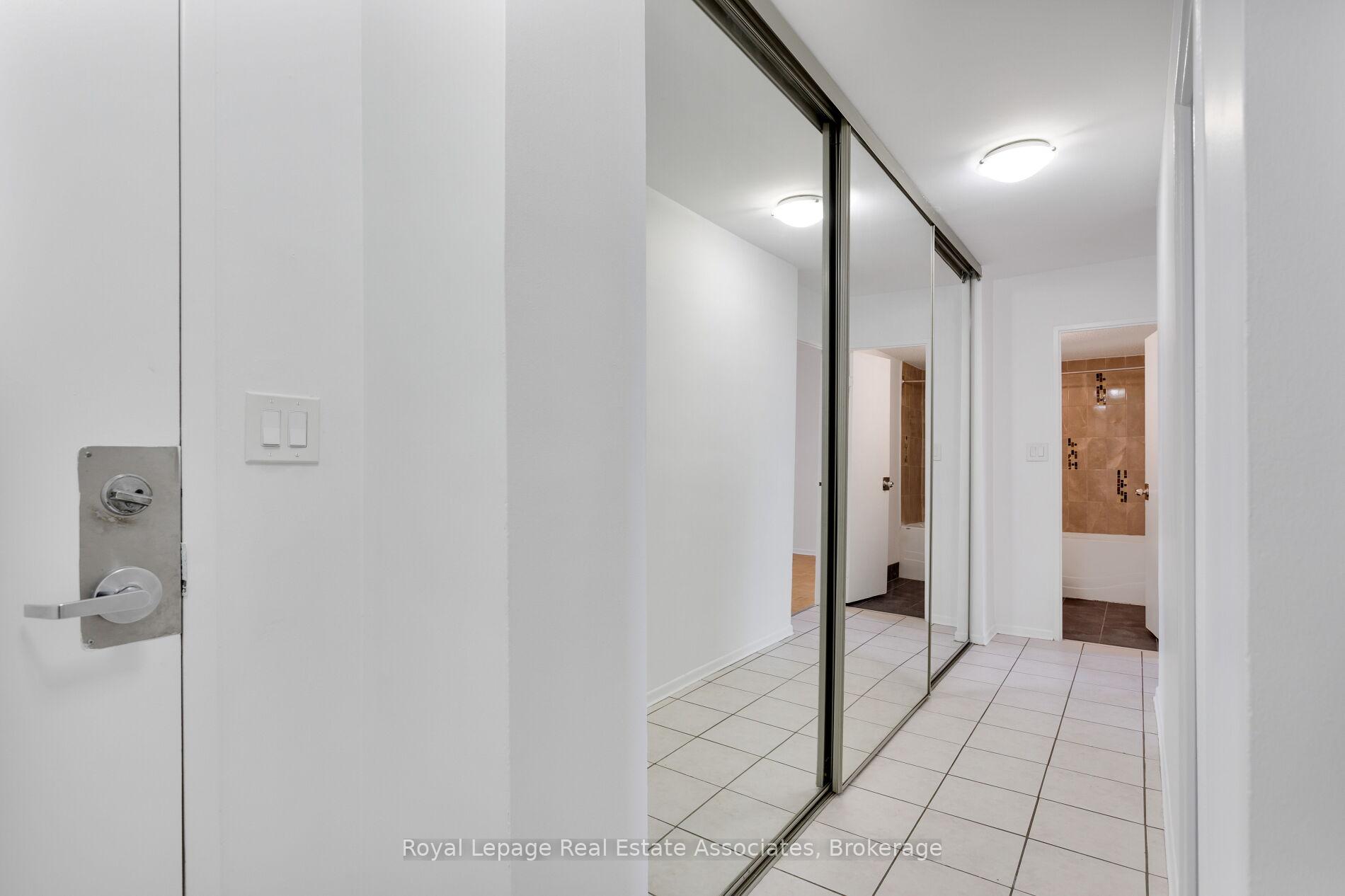 Photo 19 of Unit 1710, 5 Massey Square, Toronto, Crescent Town — HOMEH