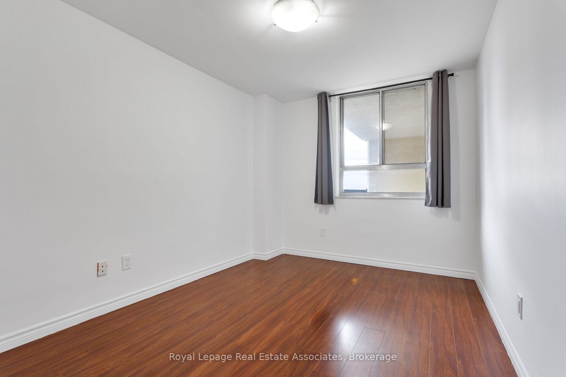 Photo 22 of Unit 1710, 5 Massey Square, Toronto, Crescent Town — HOMEH