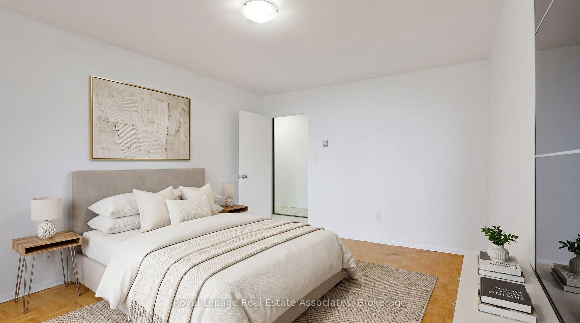 Photo 24 of Unit 1710, 5 Massey Square, Toronto, Crescent Town — HOMEH