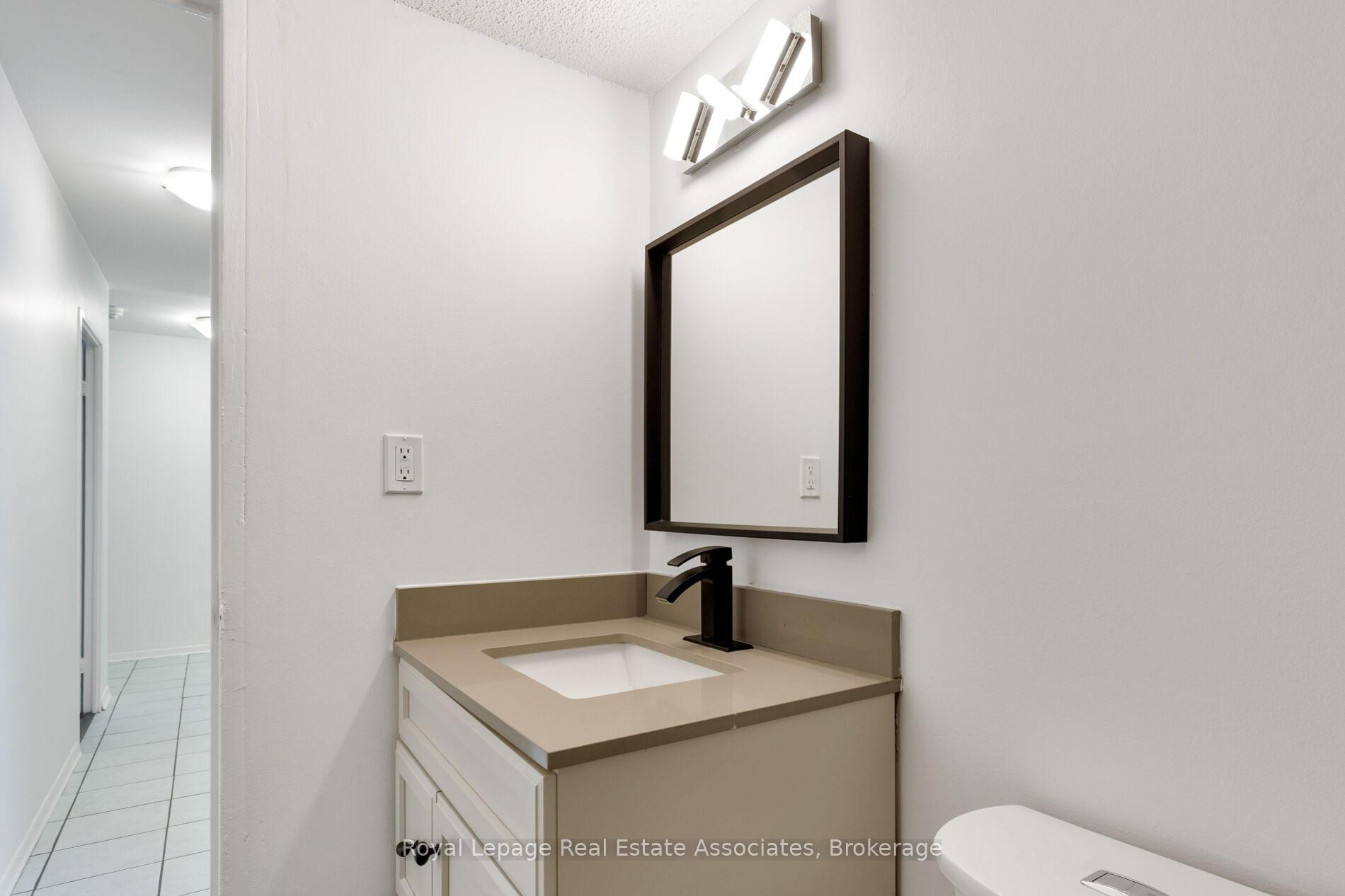 Photo 28 of Unit 1710, 5 Massey Square, Toronto, Crescent Town — HOMEH