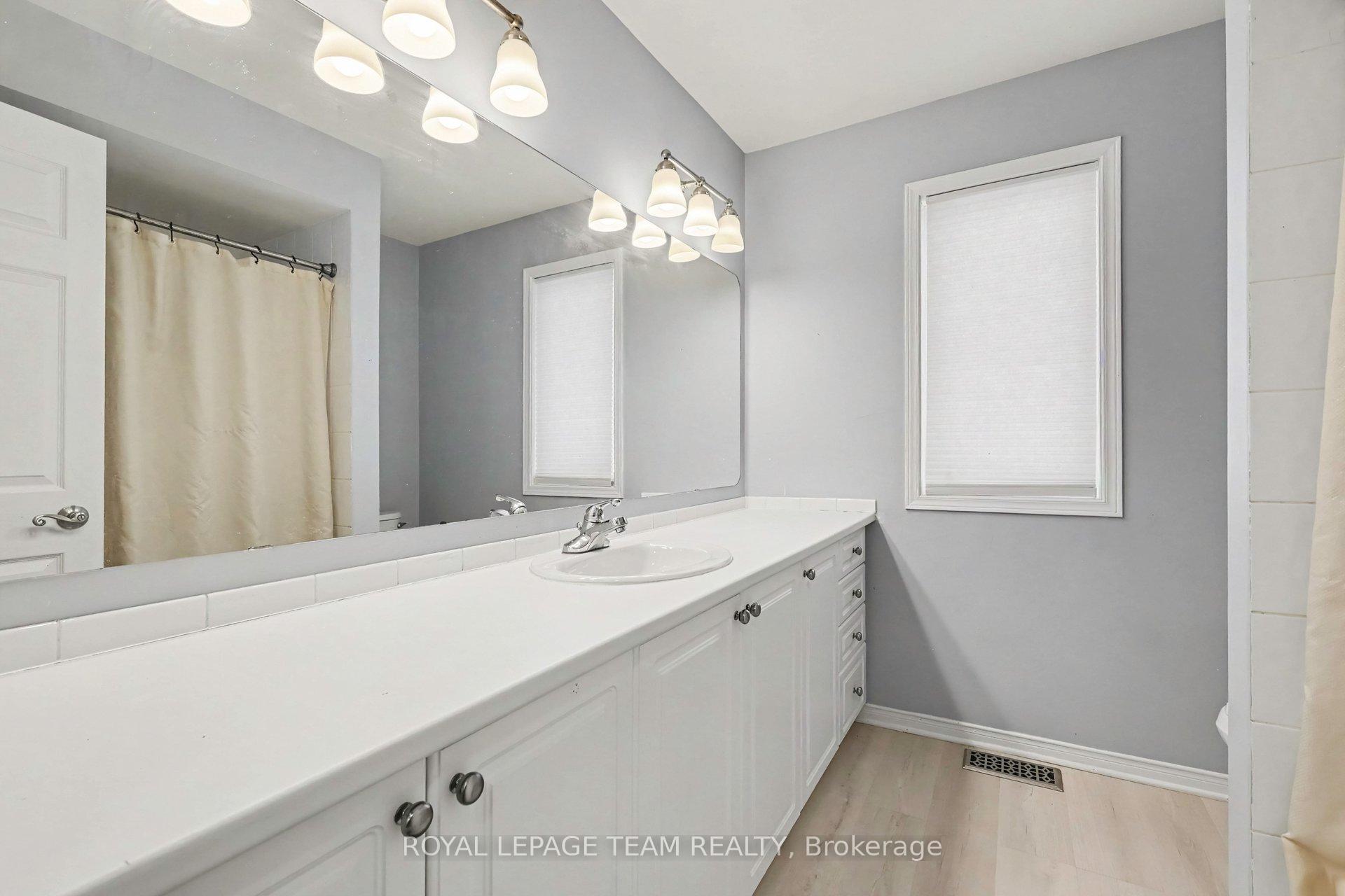 Photo 19 of 19 Keighley Circle, Ottawa, Kanata - Morgan's Grant/South March — HOMEH