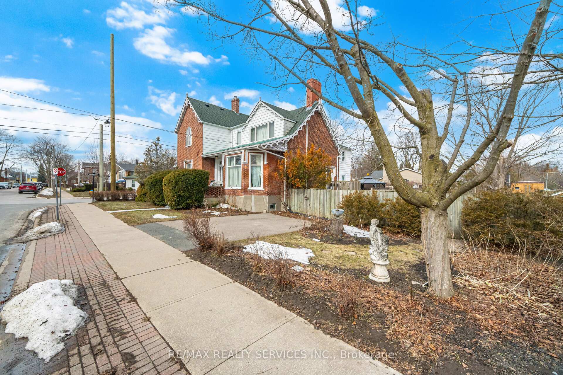 Photo 2 of 50 Havelock Street, Cobourg — HOMEH