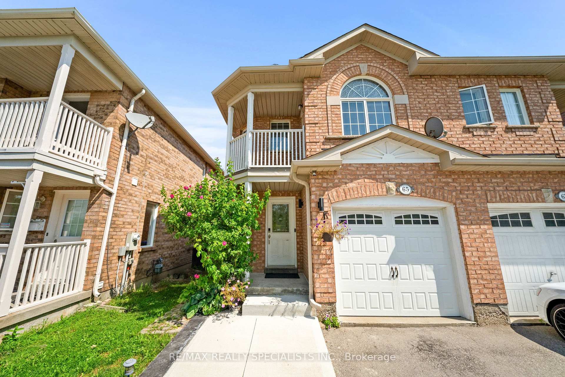 Photo 2 of 65 Ozner Court, Brampton, Fletcher's Meadow — HOMEH