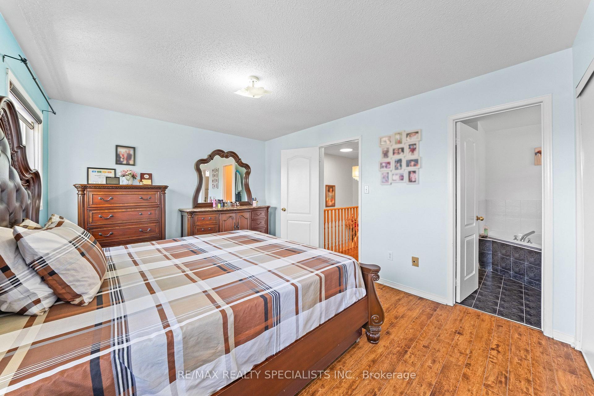 Photo 21 of 65 Ozner Court, Brampton, Fletcher's Meadow — HOMEH