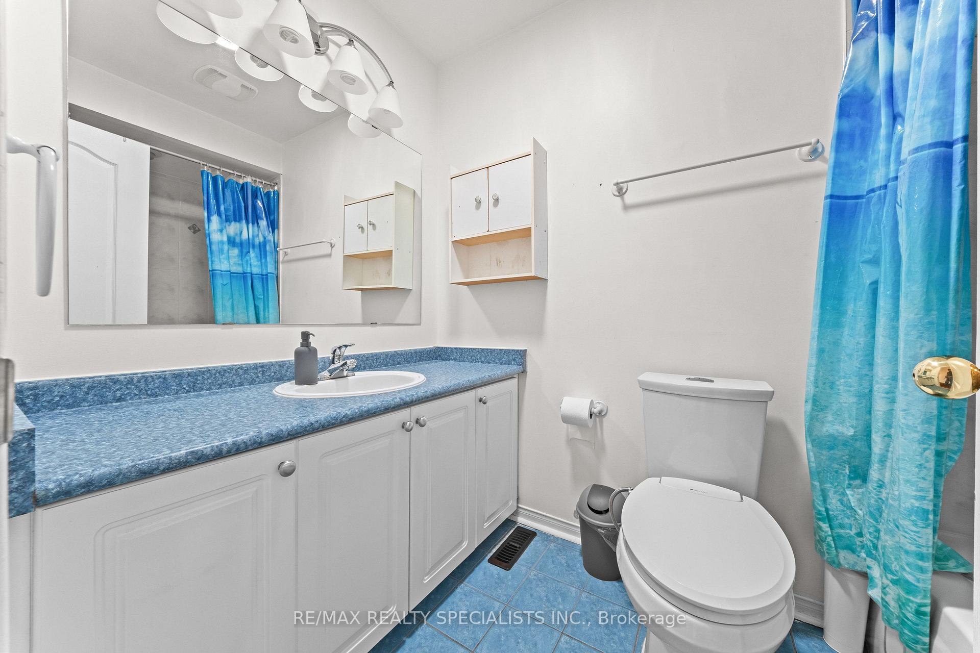 Photo 28 of 65 Ozner Court, Brampton, Fletcher's Meadow — HOMEH