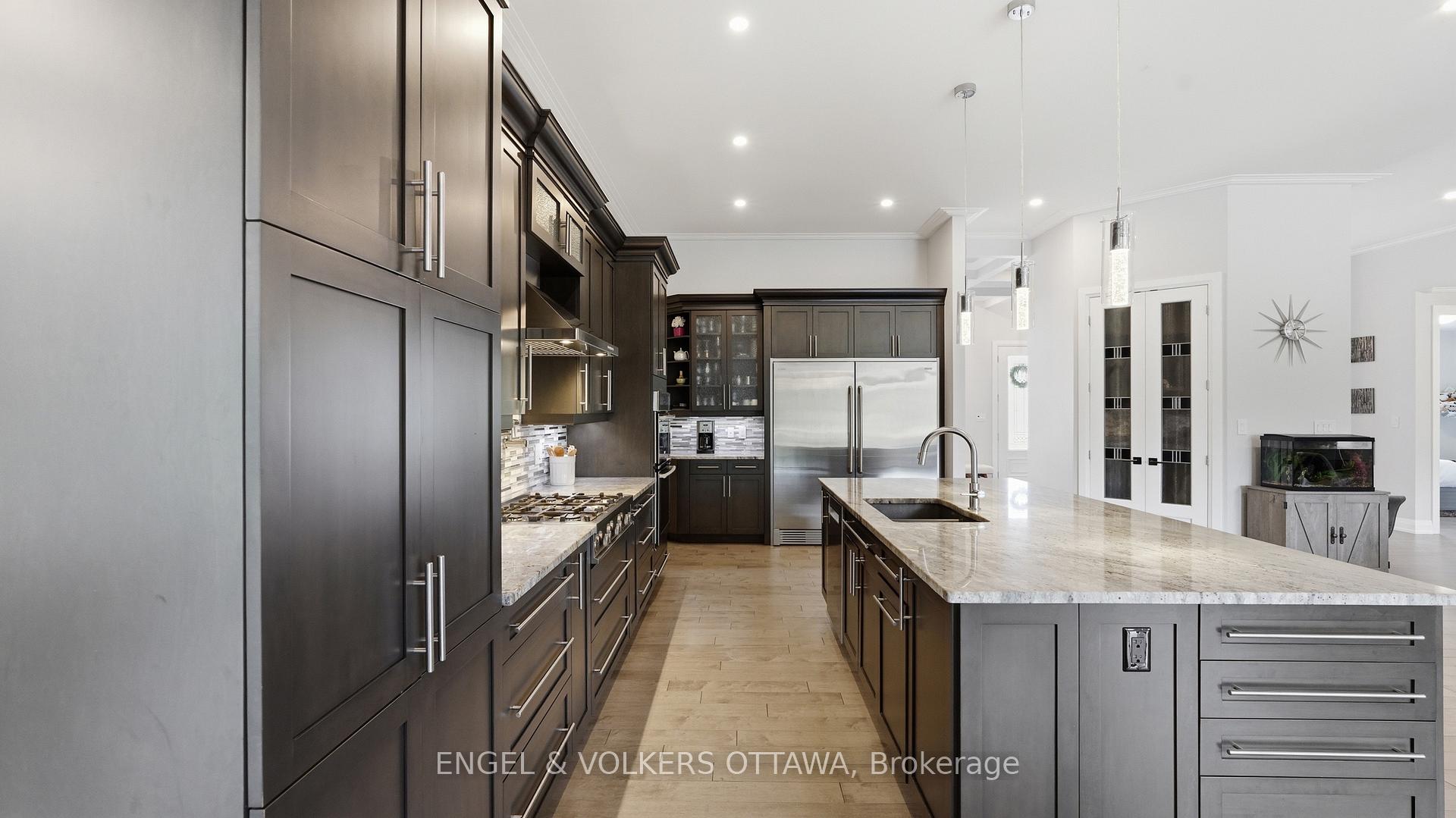 Photo 9 of 1914 Cedarlakes Way, Ottawa, Greely — HOMEH