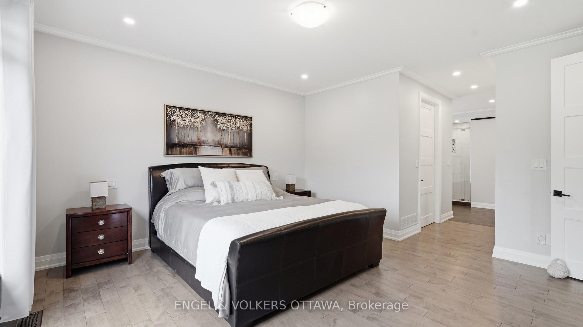 Photo 19 of 1914 Cedarlakes Way, Ottawa, Greely — HOMEH