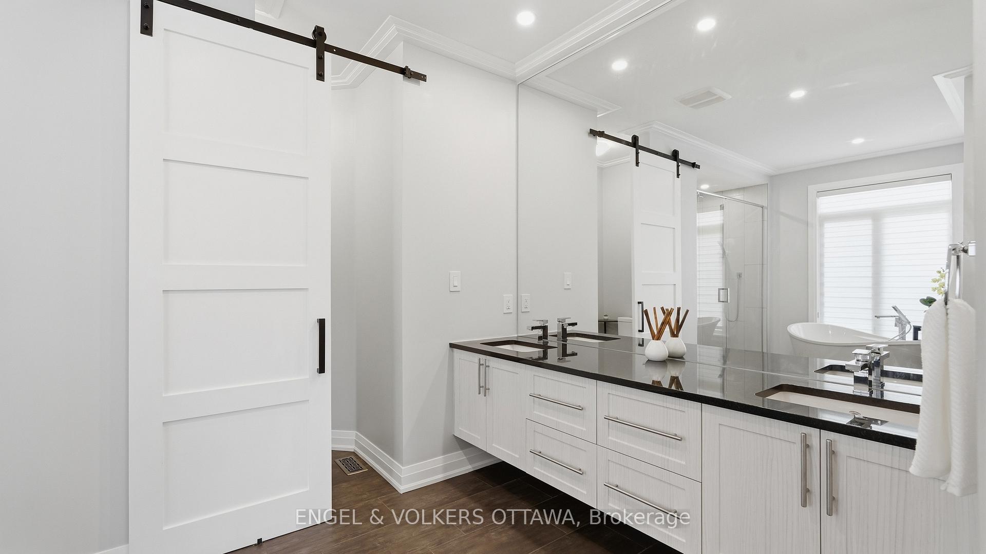 Photo 24 of 1914 Cedarlakes Way, Ottawa, Greely — HOMEH