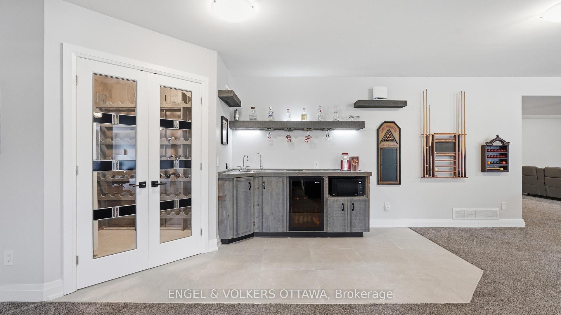Photo 28 of 1914 Cedarlakes Way, Ottawa, Greely — HOMEH