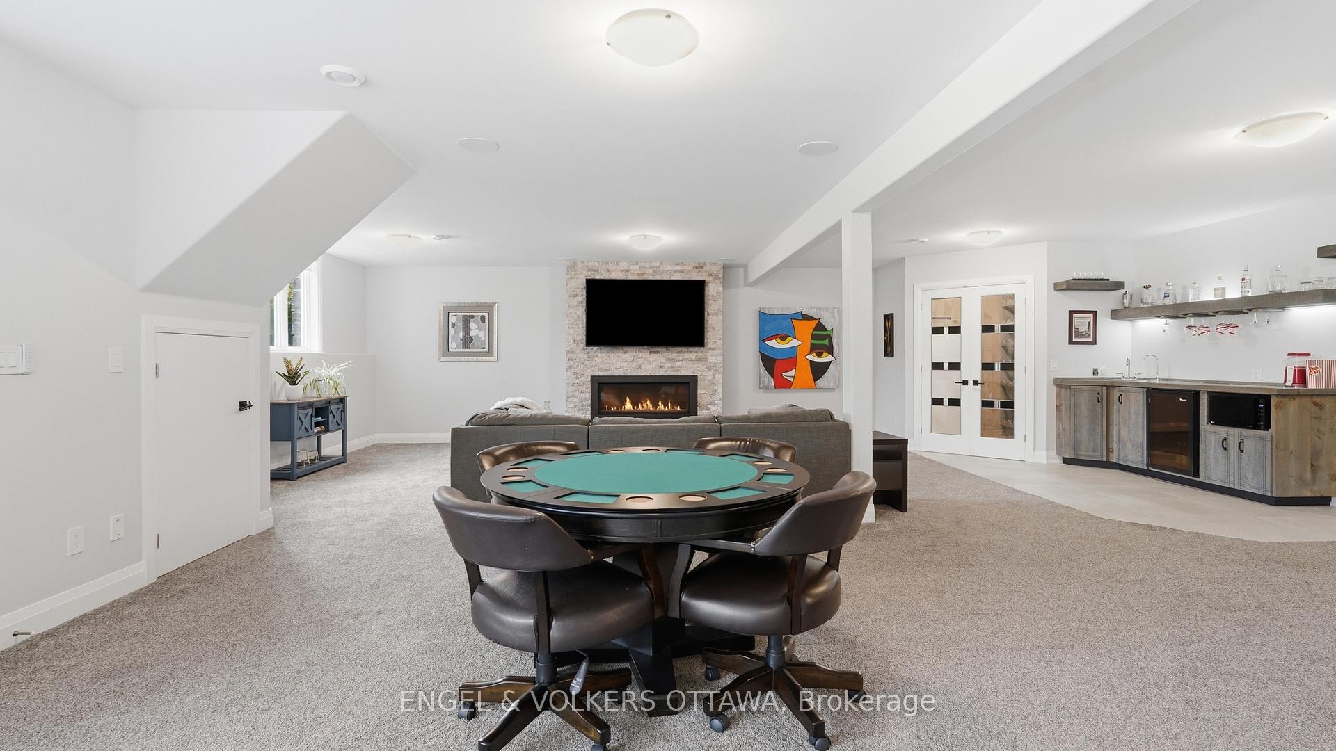 Photo 31 of 1914 Cedarlakes Way, Ottawa, Greely — HOMEH