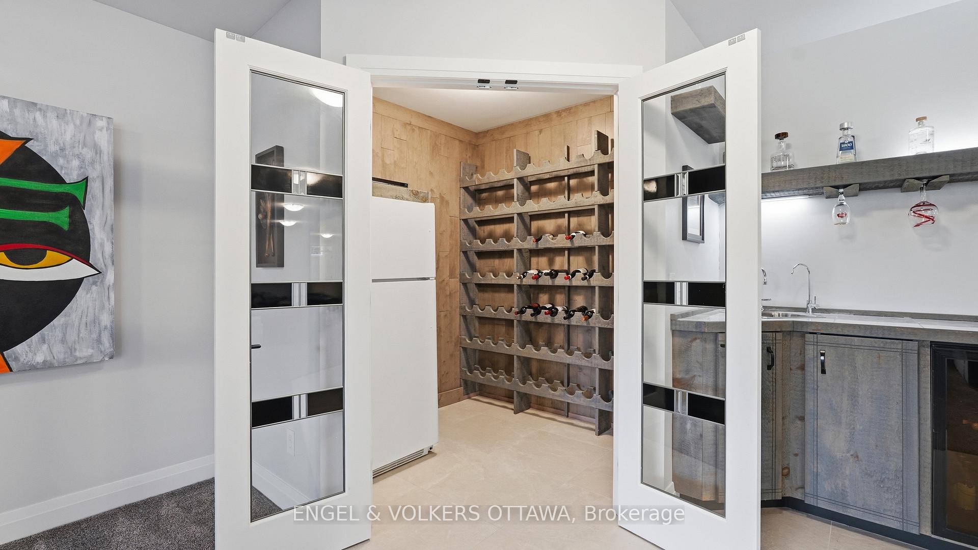 Photo 33 of 1914 Cedarlakes Way, Ottawa, Greely — HOMEH