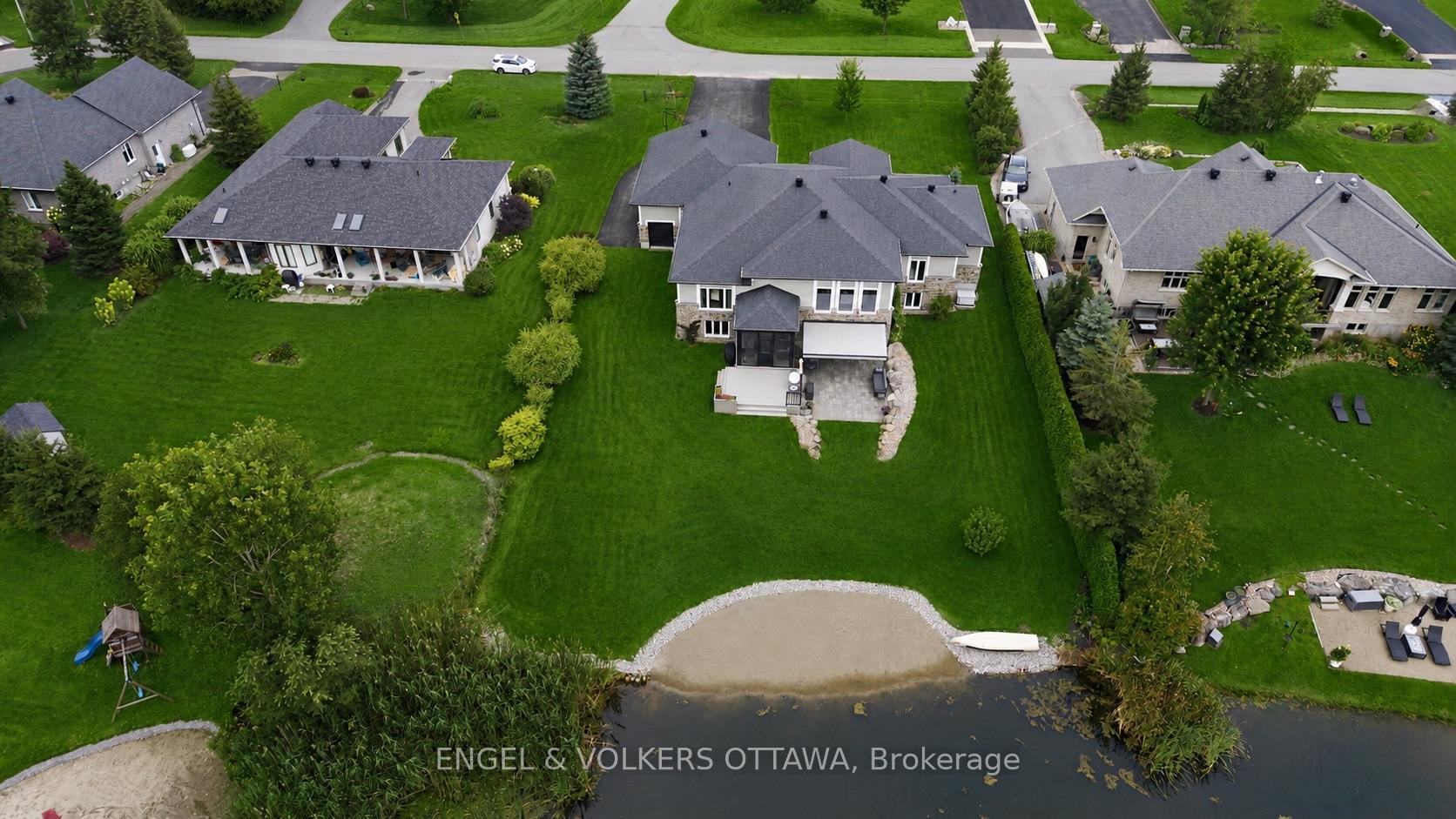 Photo 37 of 1914 Cedarlakes Way, Ottawa, Greely — HOMEH