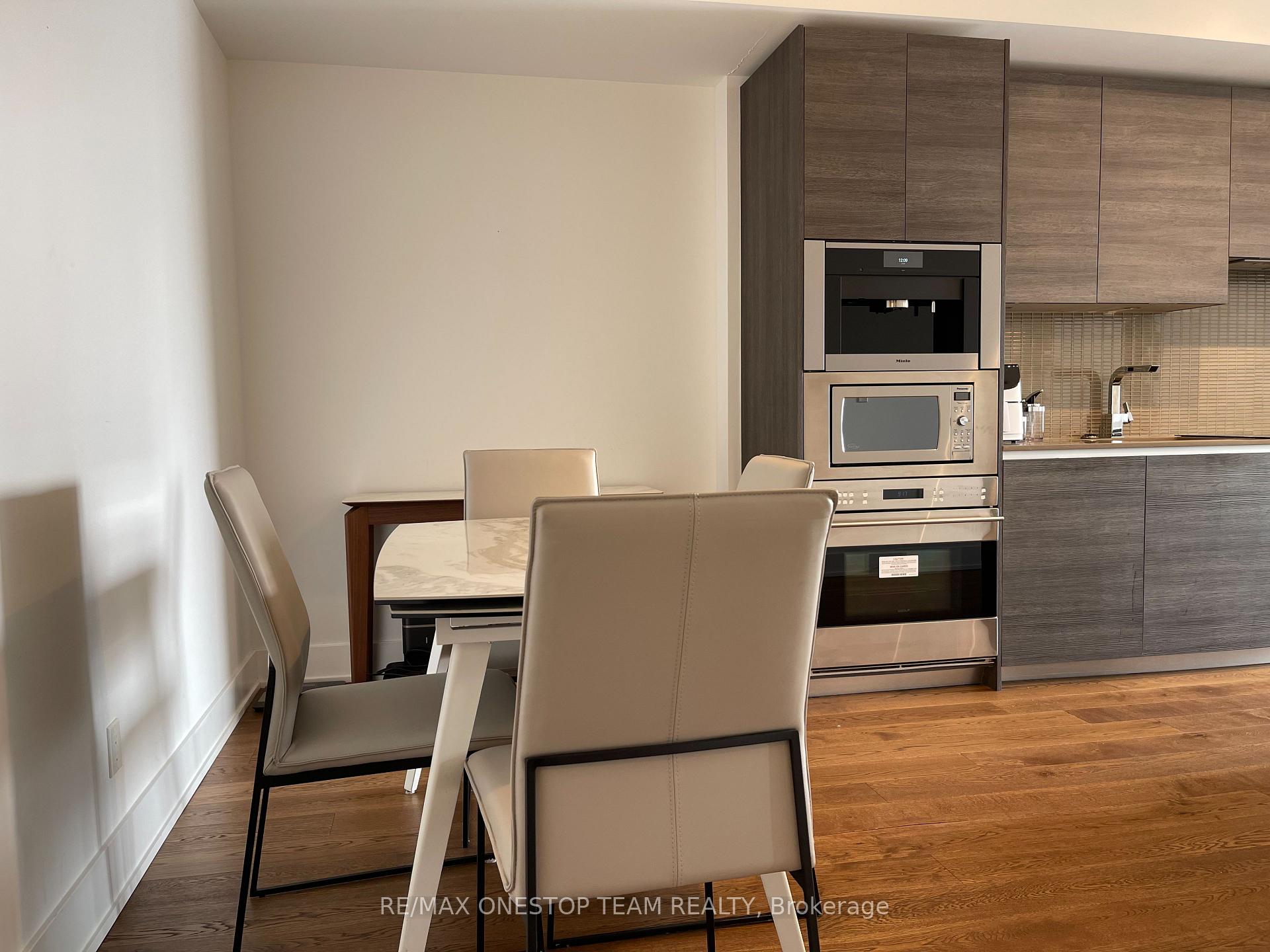 Photo 4 of Unit 2902, 200 Bloor Street W, Toronto, The Annex — HOMEH