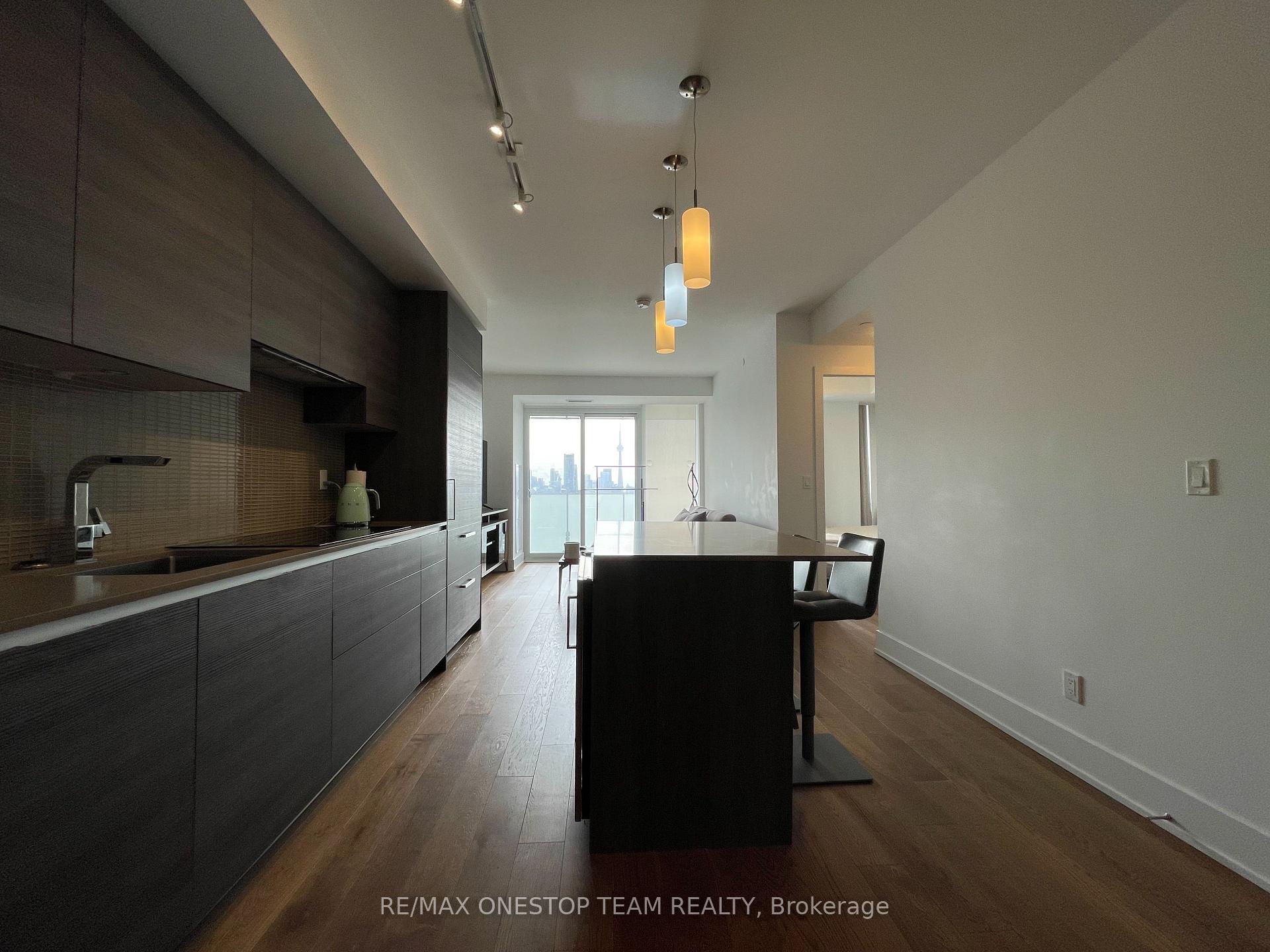 Photo 6 of Unit 2902, 200 Bloor Street W, Toronto, The Annex — HOMEH