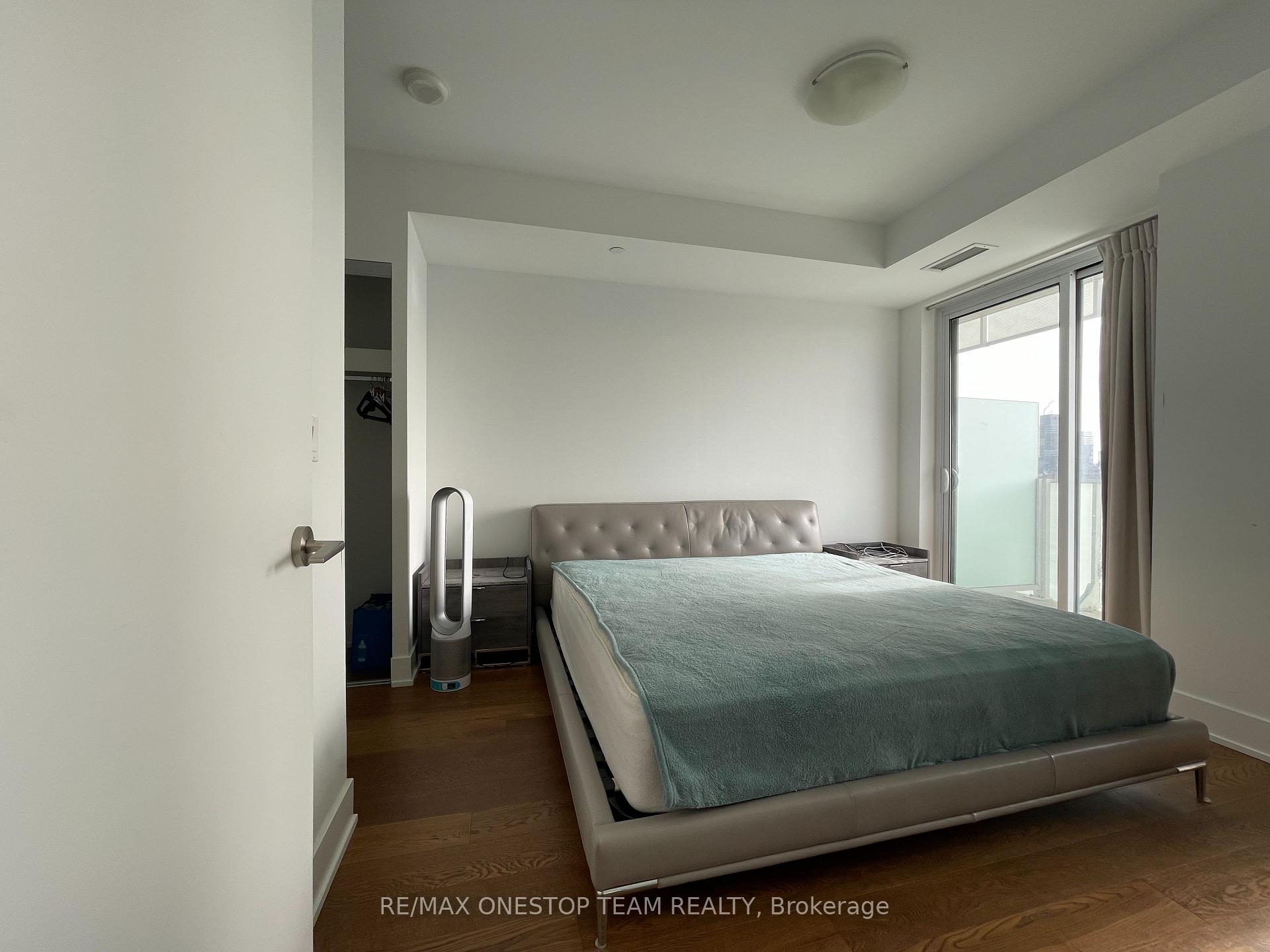 Photo 13 of Unit 2902, 200 Bloor Street W, Toronto, The Annex — HOMEH