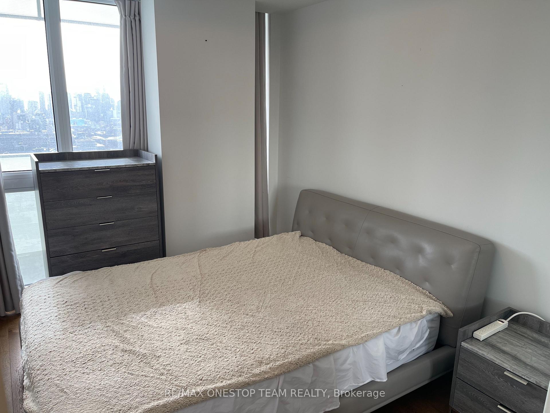 Photo 16 of Unit 2902, 200 Bloor Street W, Toronto, The Annex — HOMEH