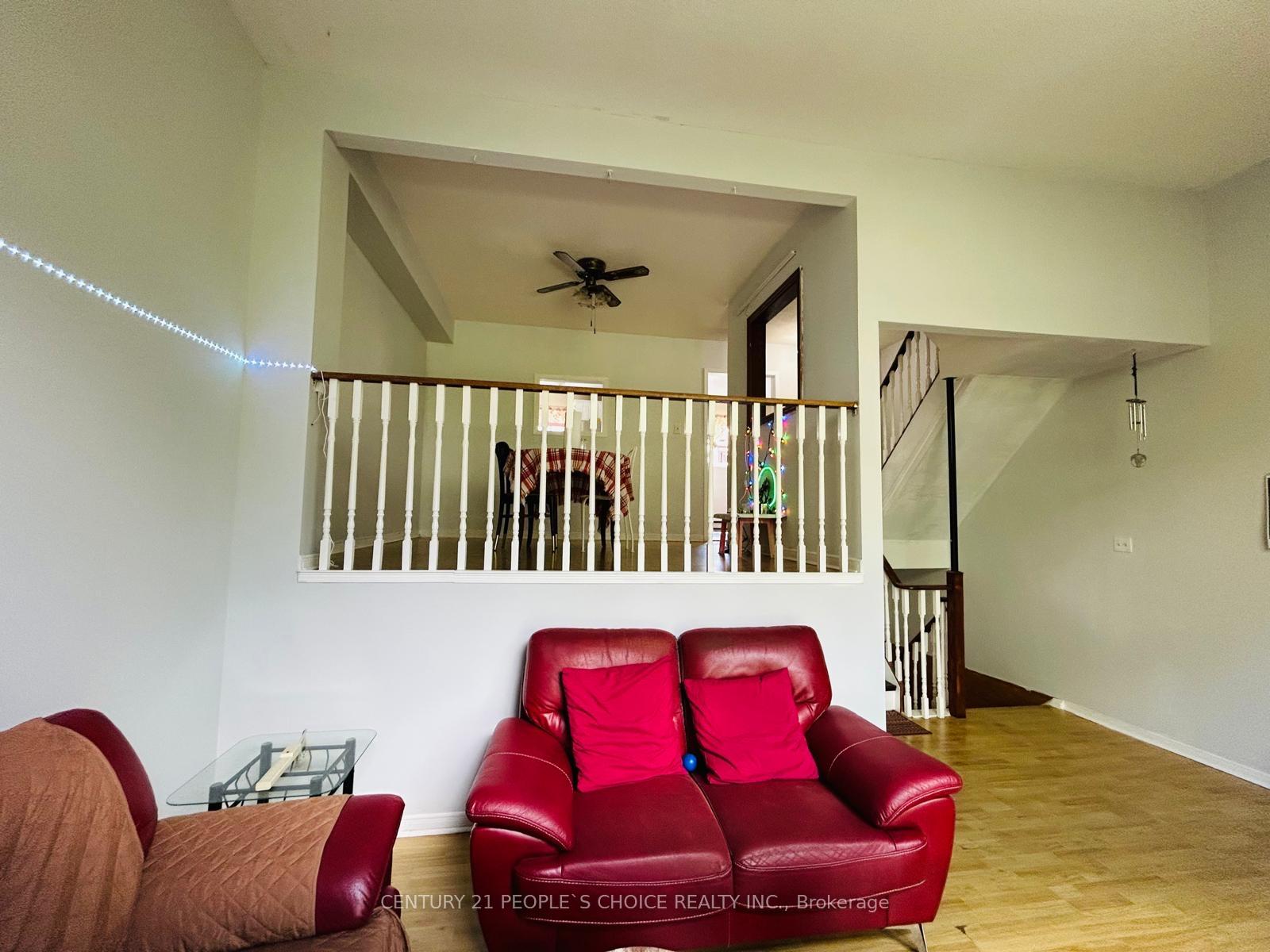 Photo 4 of 25 Mccallum Court, Brampton, Queen Street Corridor — HOMEH