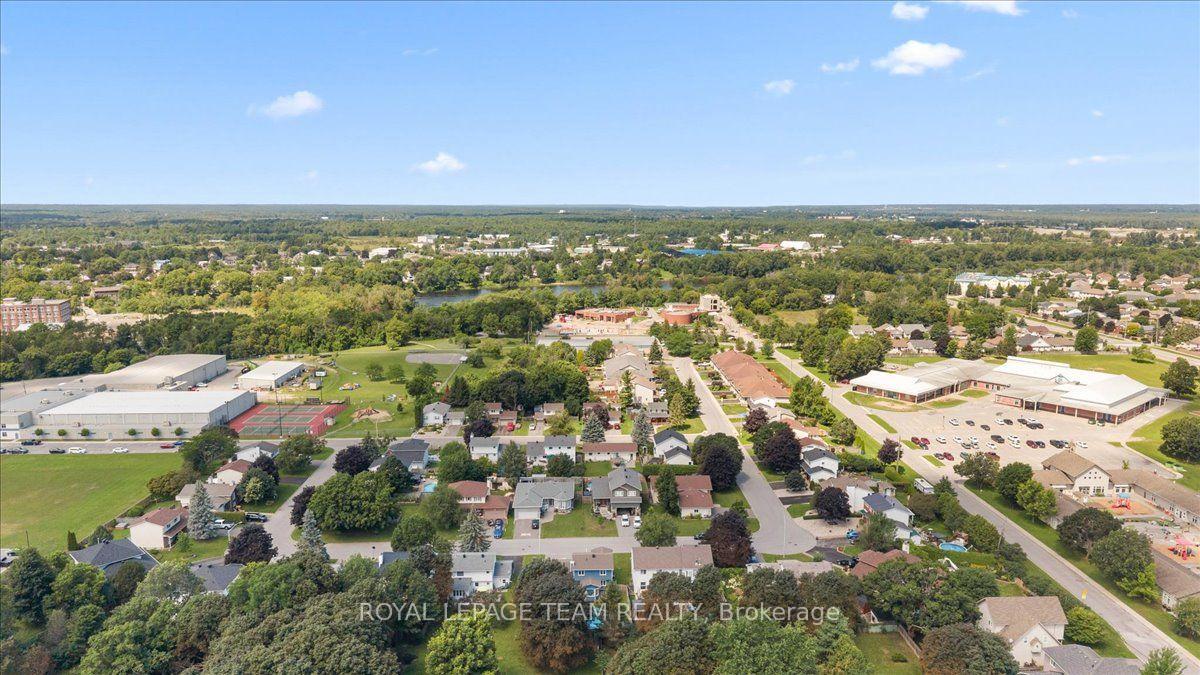 Photo 54 of 38 Patterson Crescent, Carleton Place, Carleton Place — HOMEH