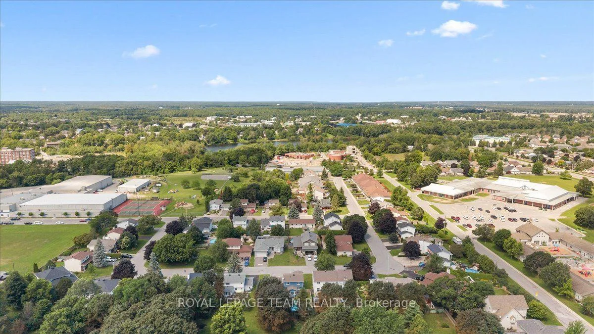 Photo 42 of 38 Patterson Crescent, Carleton Place, Carleton Place — HOMEH