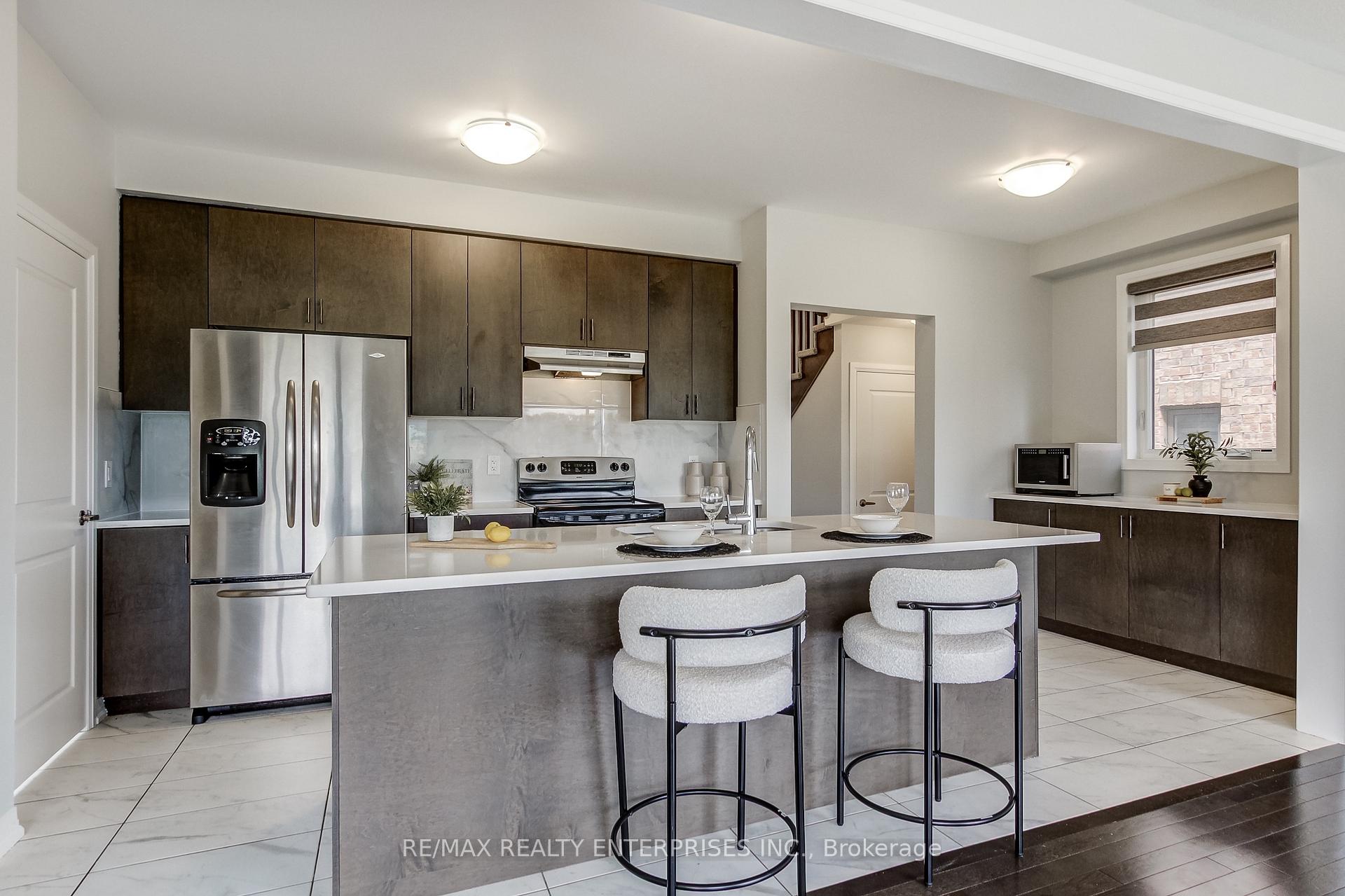 Photo 3 of 113 Leslie Davis Street, North Dumfries, Ayr — HOMEH
