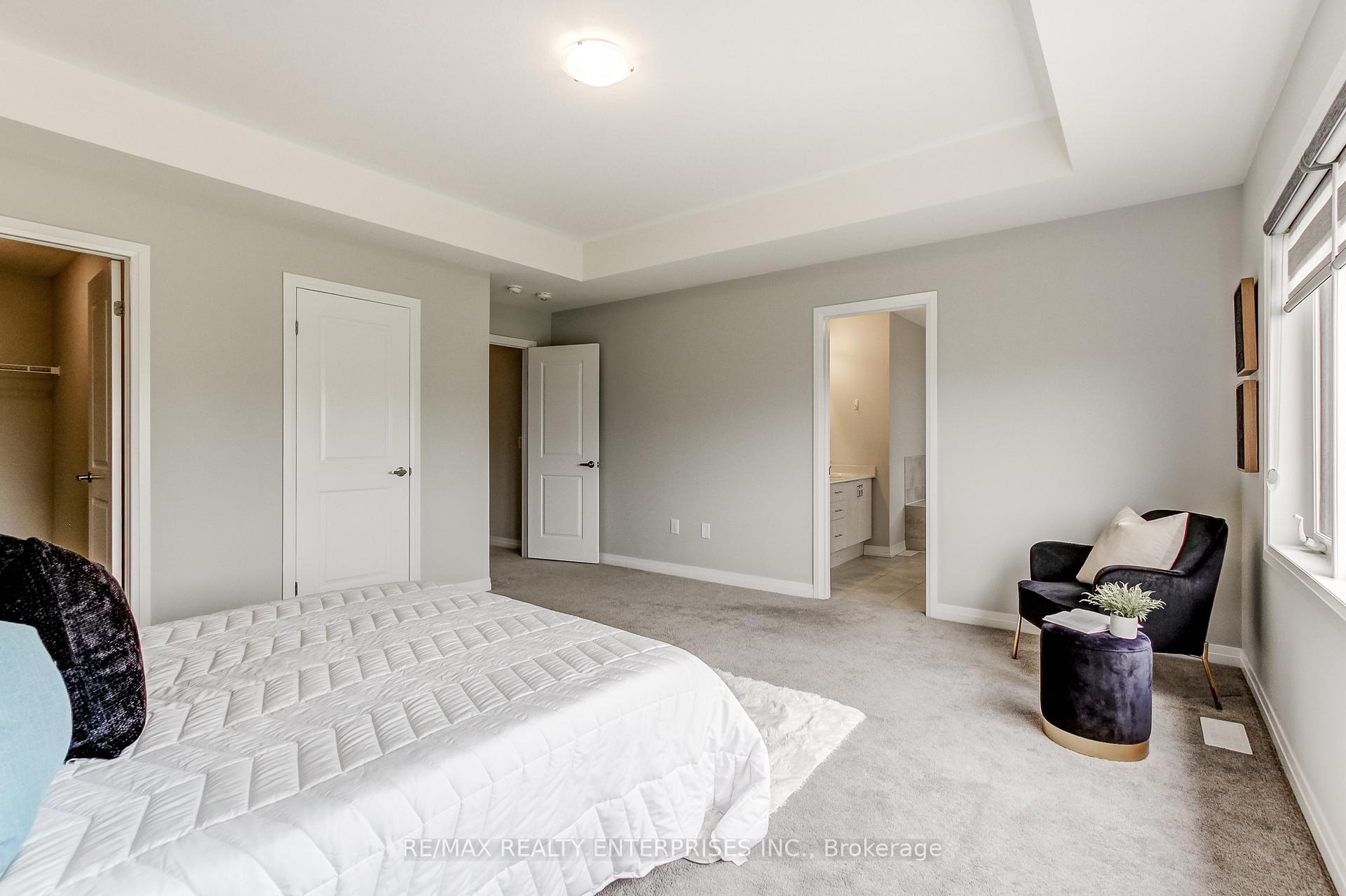 Photo 16 of 113 Leslie Davis Street, North Dumfries, Ayr — HOMEH